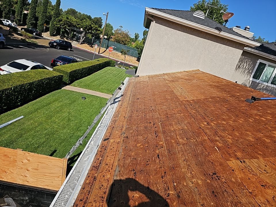 Roof Replacement - Los Angeles CA 91601 by Epic Roof Replacement