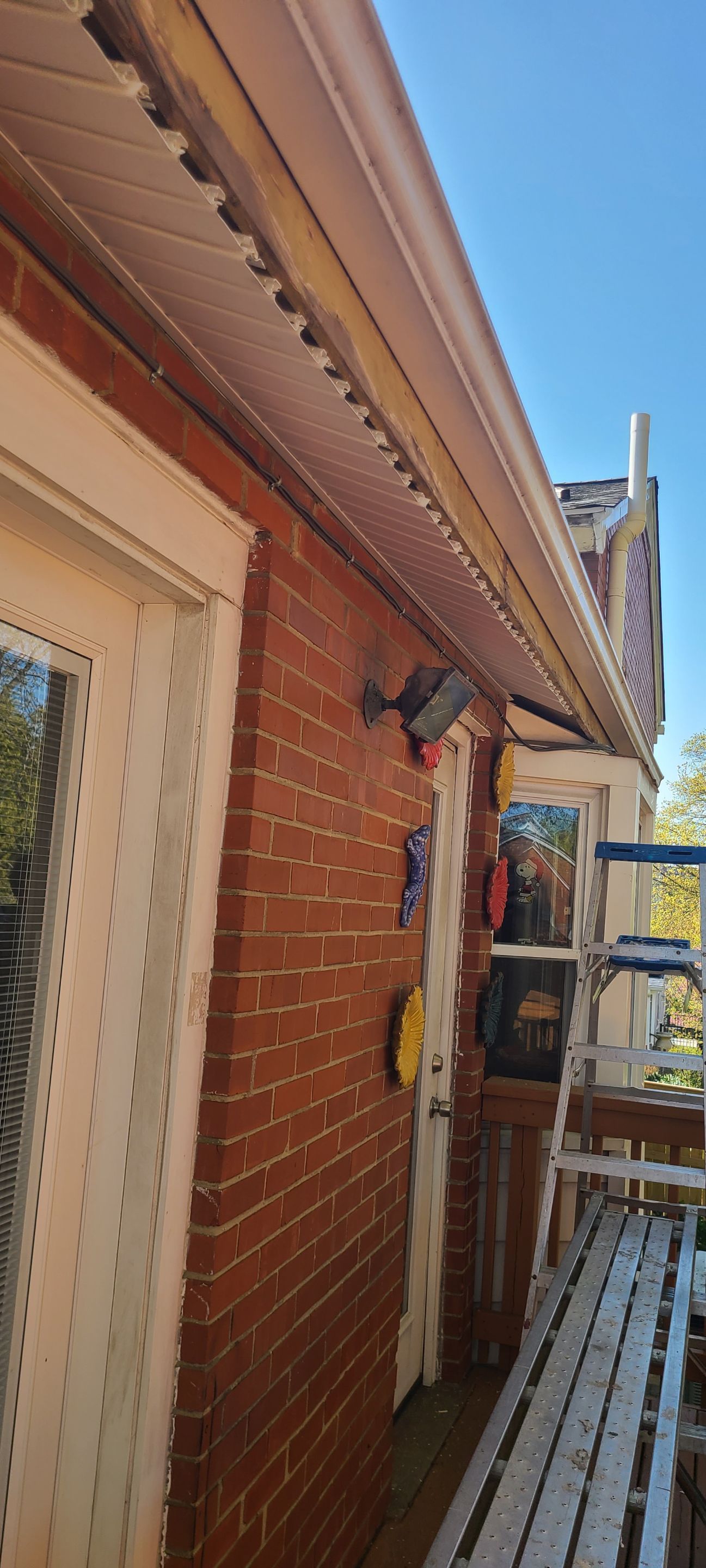 Alexandria: Residential Roof Replacement with CertainTeed Landmark in Georgetown Gray by RM Banning, Inc.