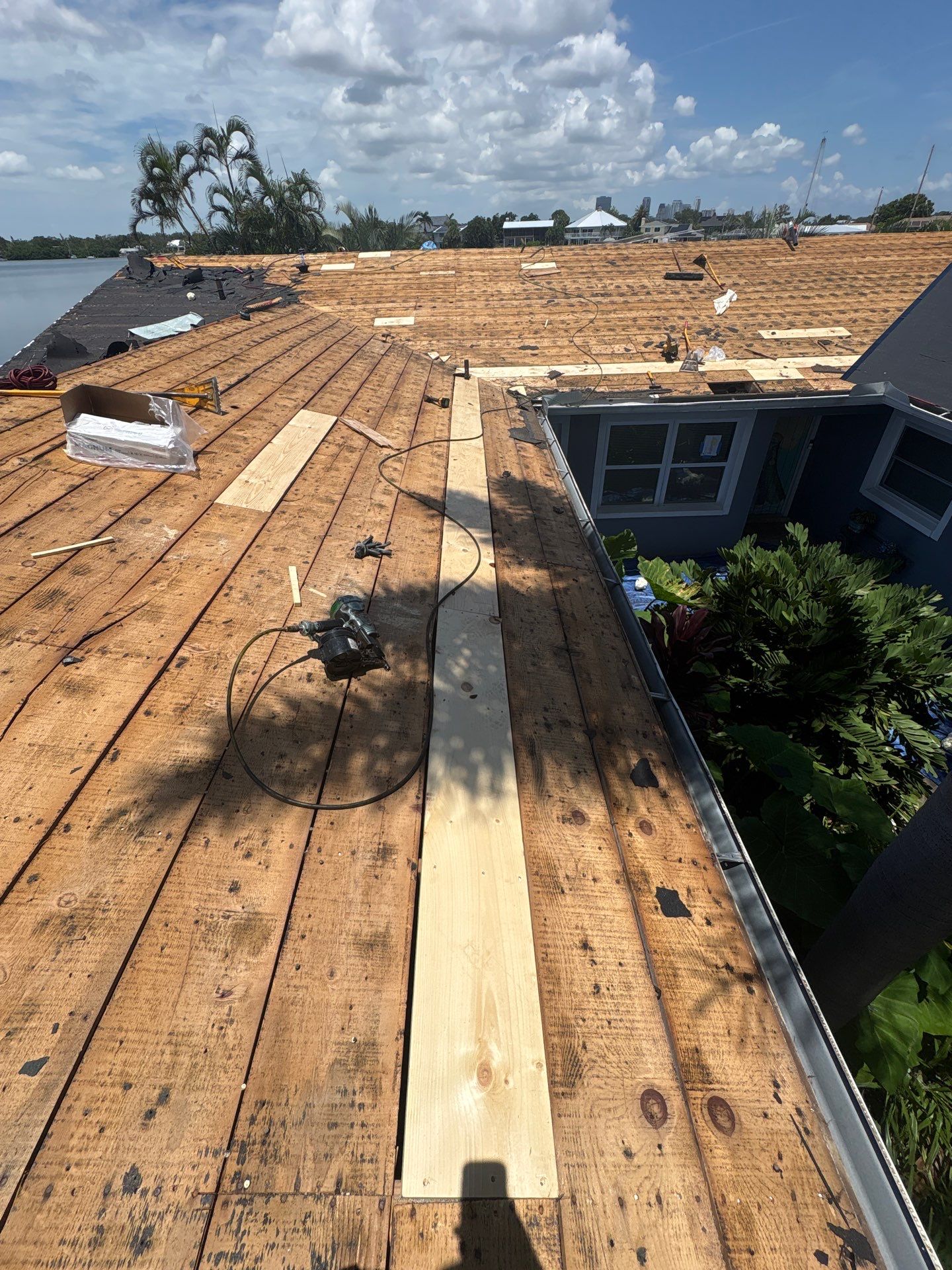 Project in St. Petersburg 33705 by Mitchell Roofing Company LLC 