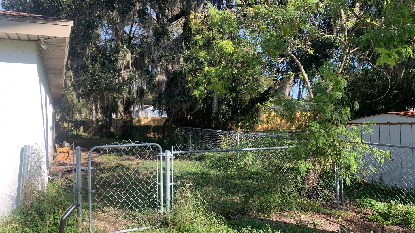 Bradenton, FL 6 ft. Tall White Vinyl Privacy Fence  by Asap fence and gates, LLC