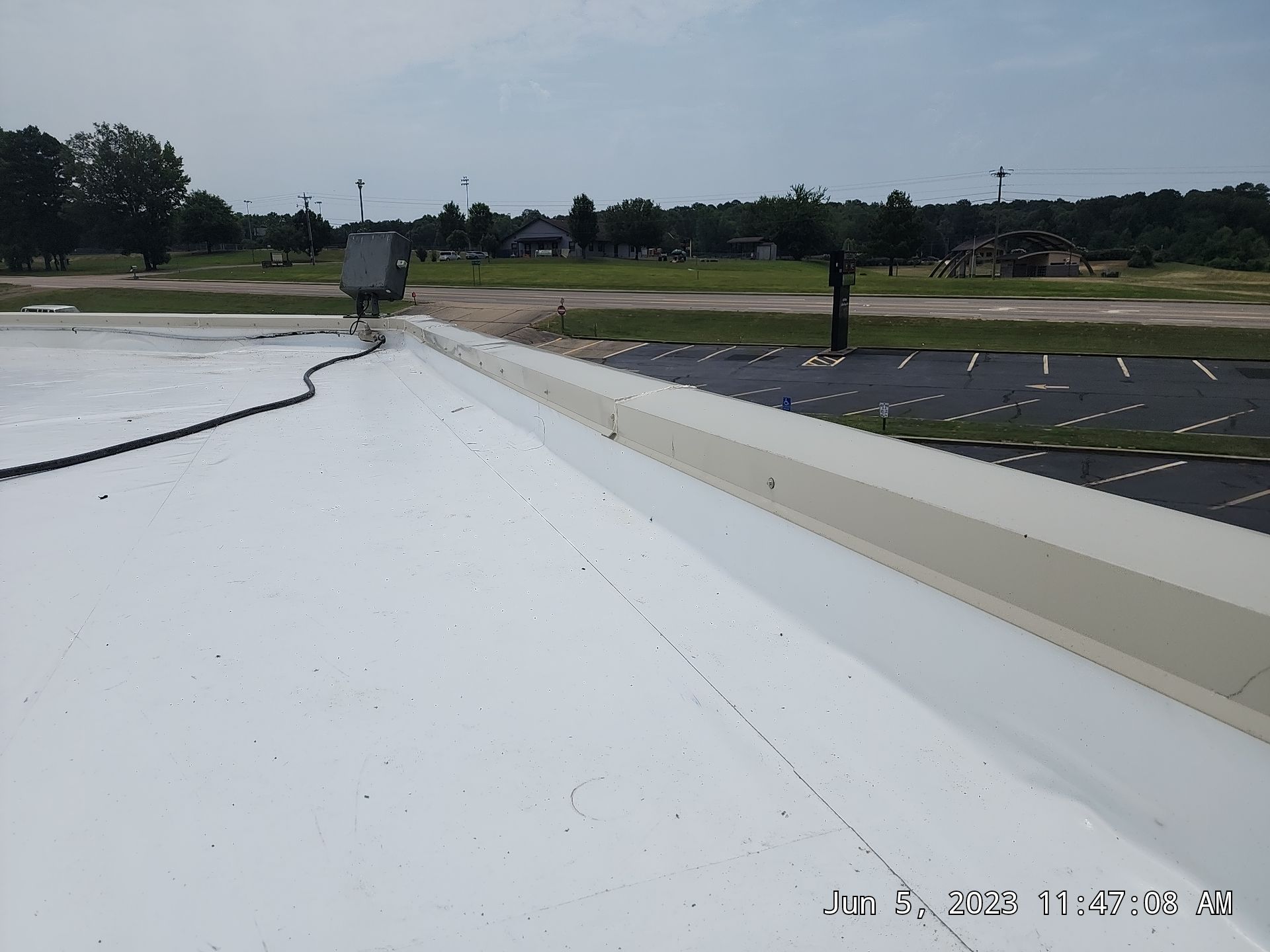 First Assembly of God, De Queen, Arkansas by Hostetler Roofing