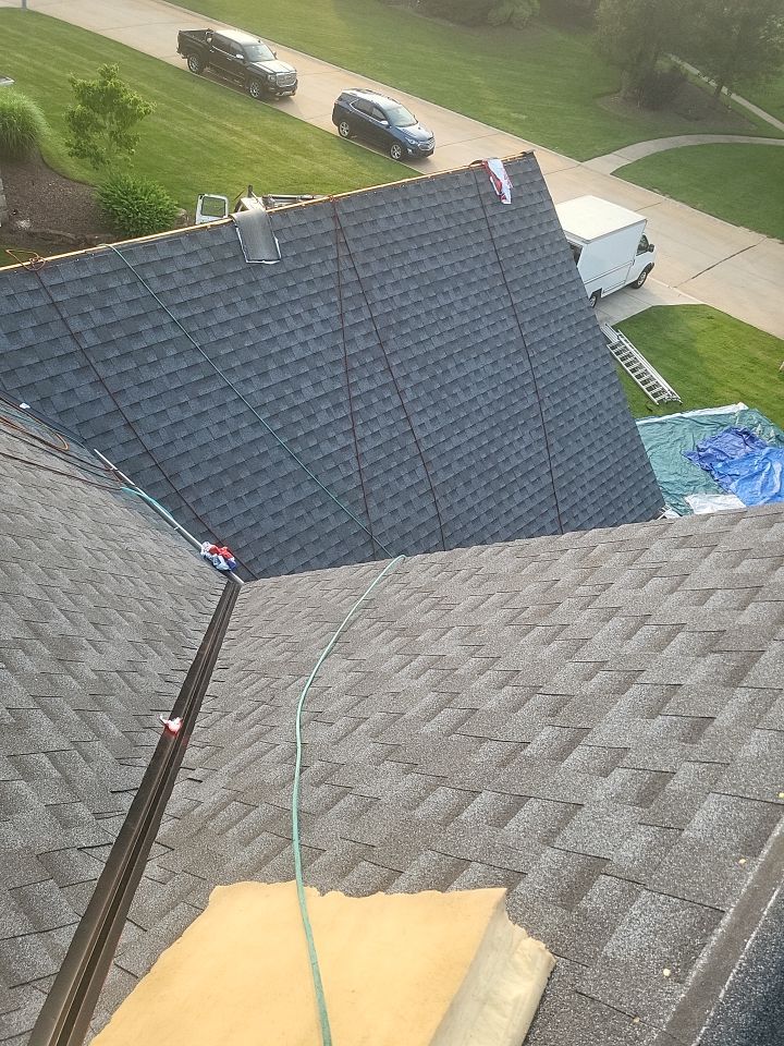 GAF Timberland Color: Pewter Gray by Eagle Eye Roofing