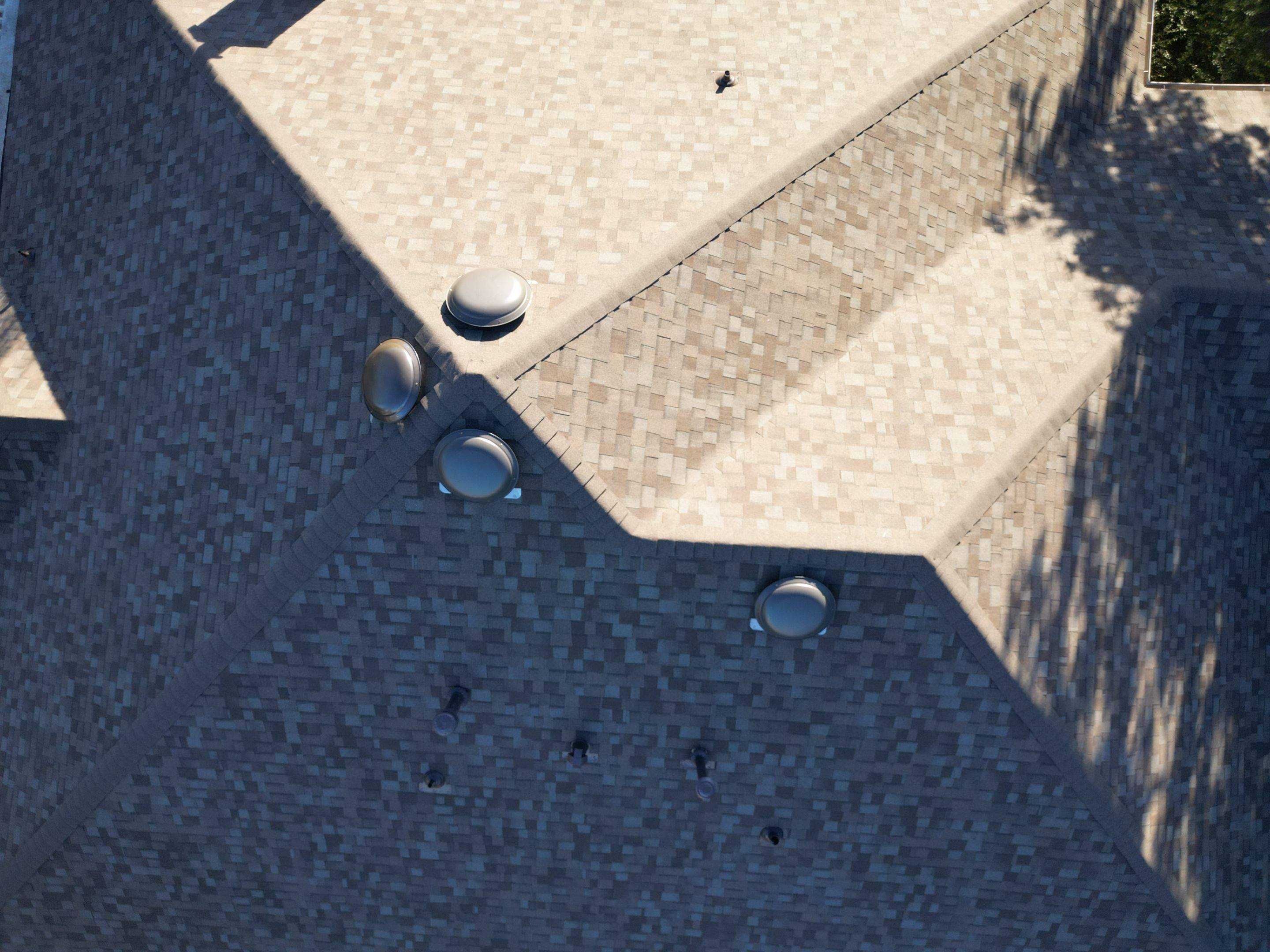 Slatestone Gray - Owens Corning TrueDefinition Duration by RoofsOnly.com