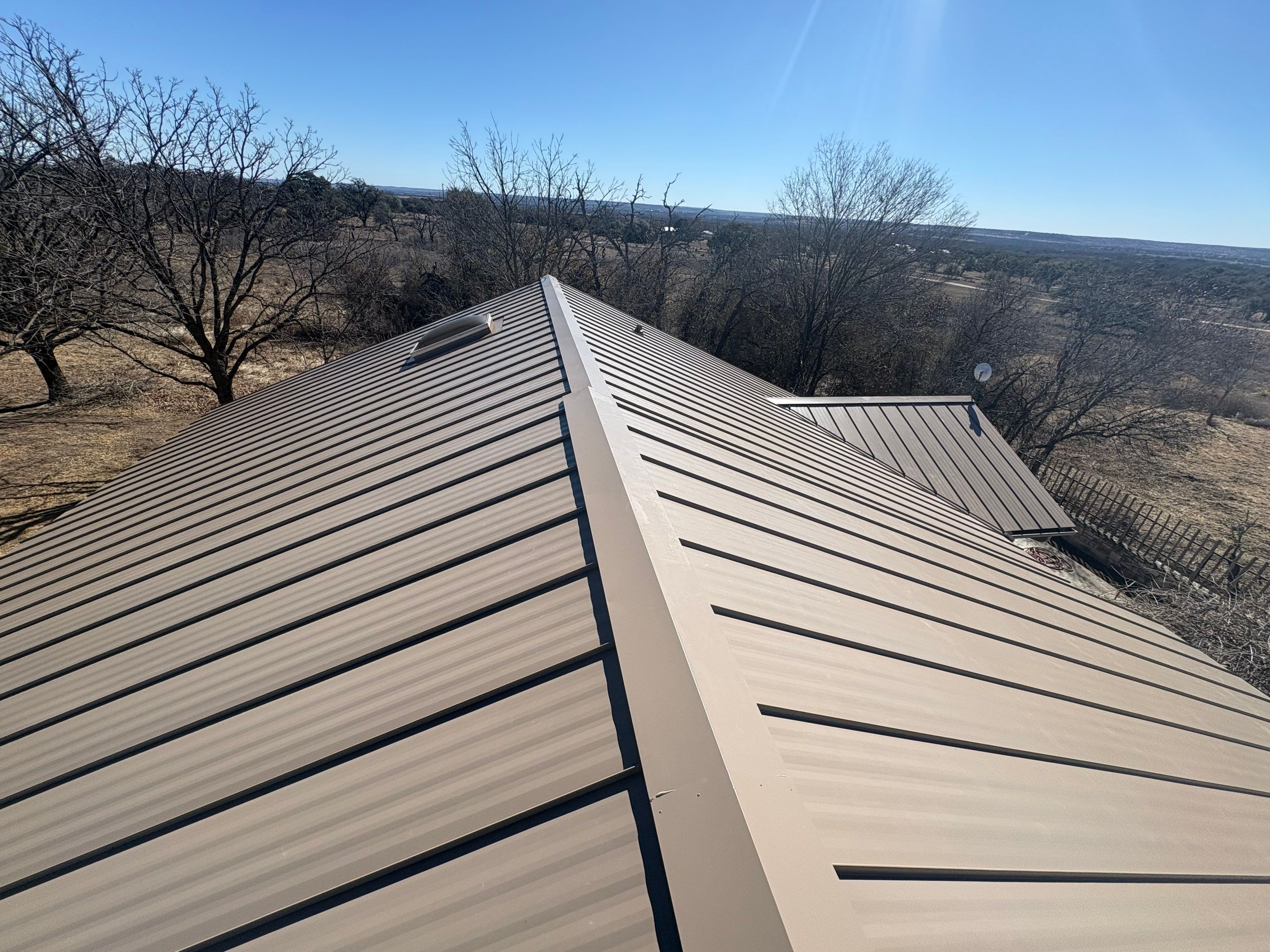 DeZign Roofing & Exteriors featured photo.