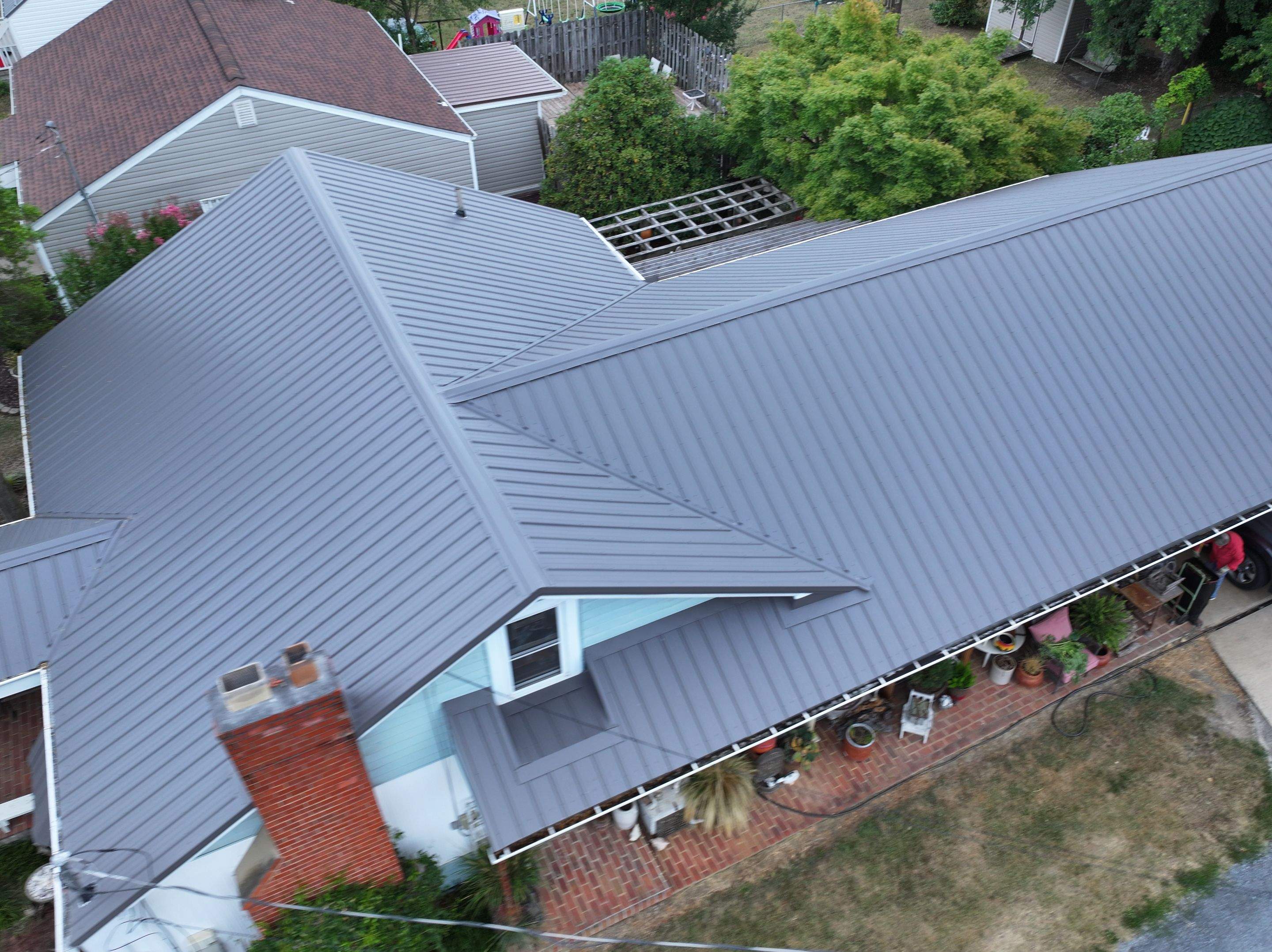 Offield Residence by Omnia Roofing