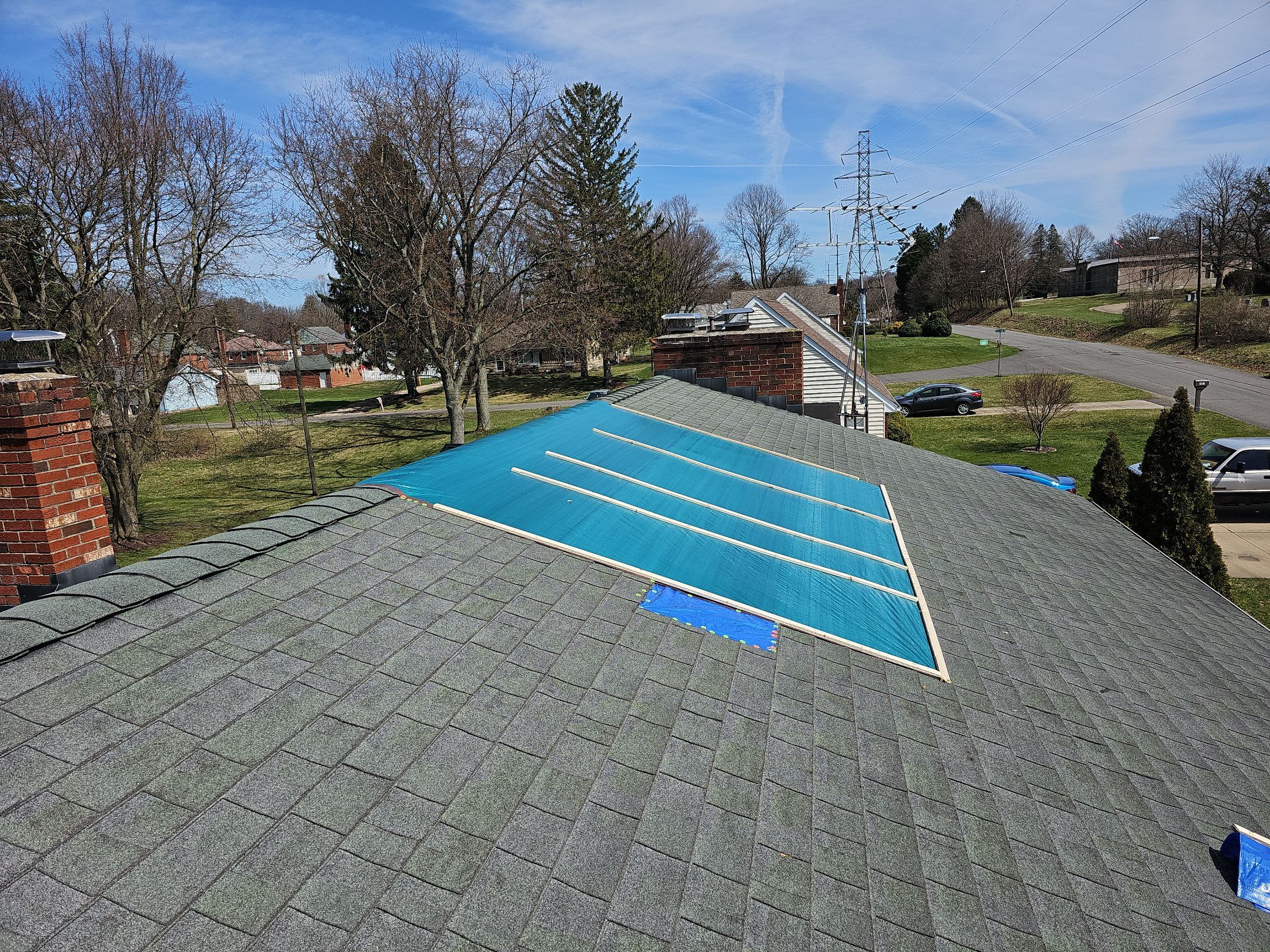 ATLAS PINNACLE COLOR: SUMMER STORM DRIP EDGE: WHITE by Eagle Eye Roofing