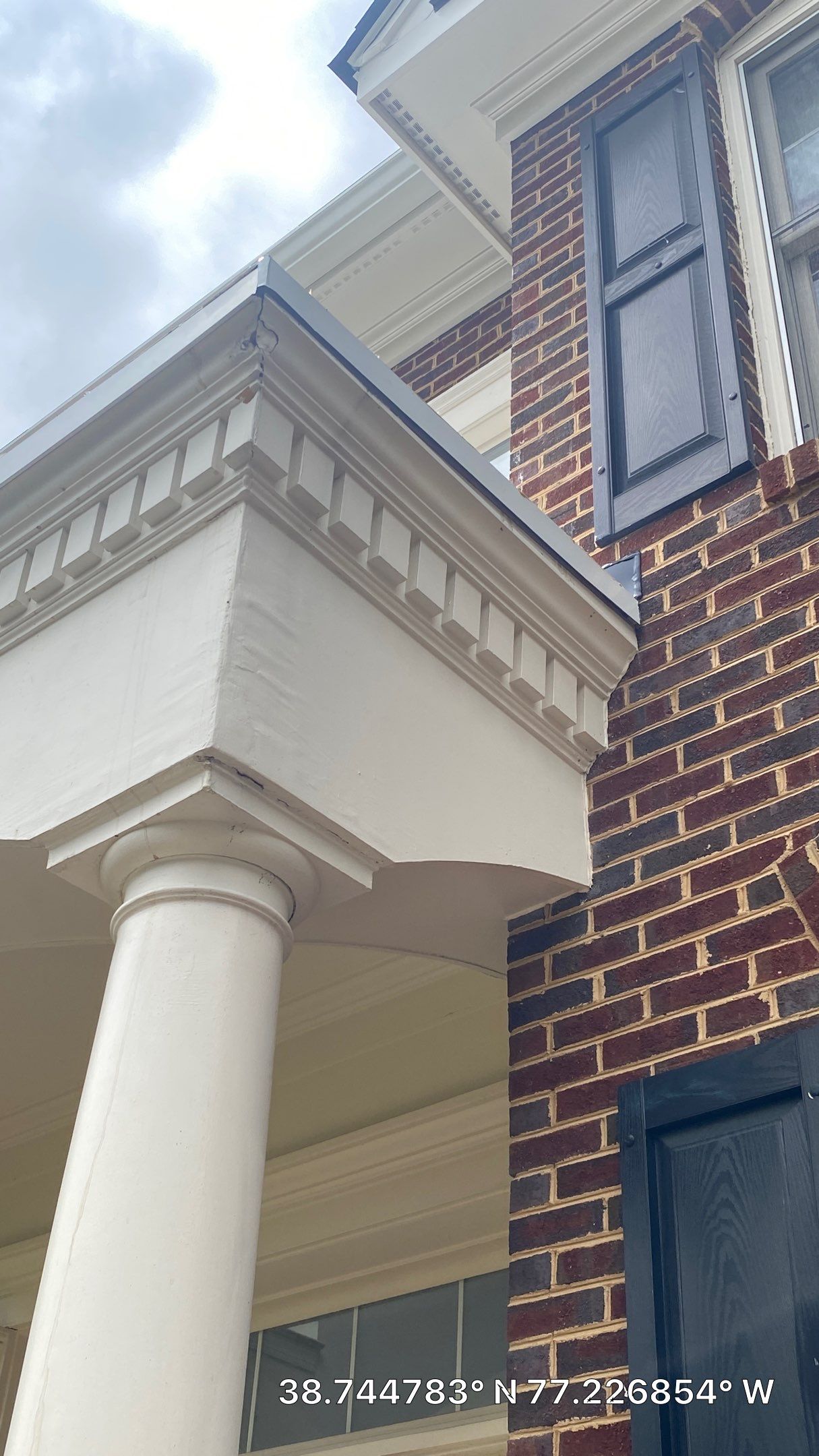 Springfield: CertainTeed Landmark Pro Designer Shingles in Max Def Charcoal Black by RM Banning, Inc.