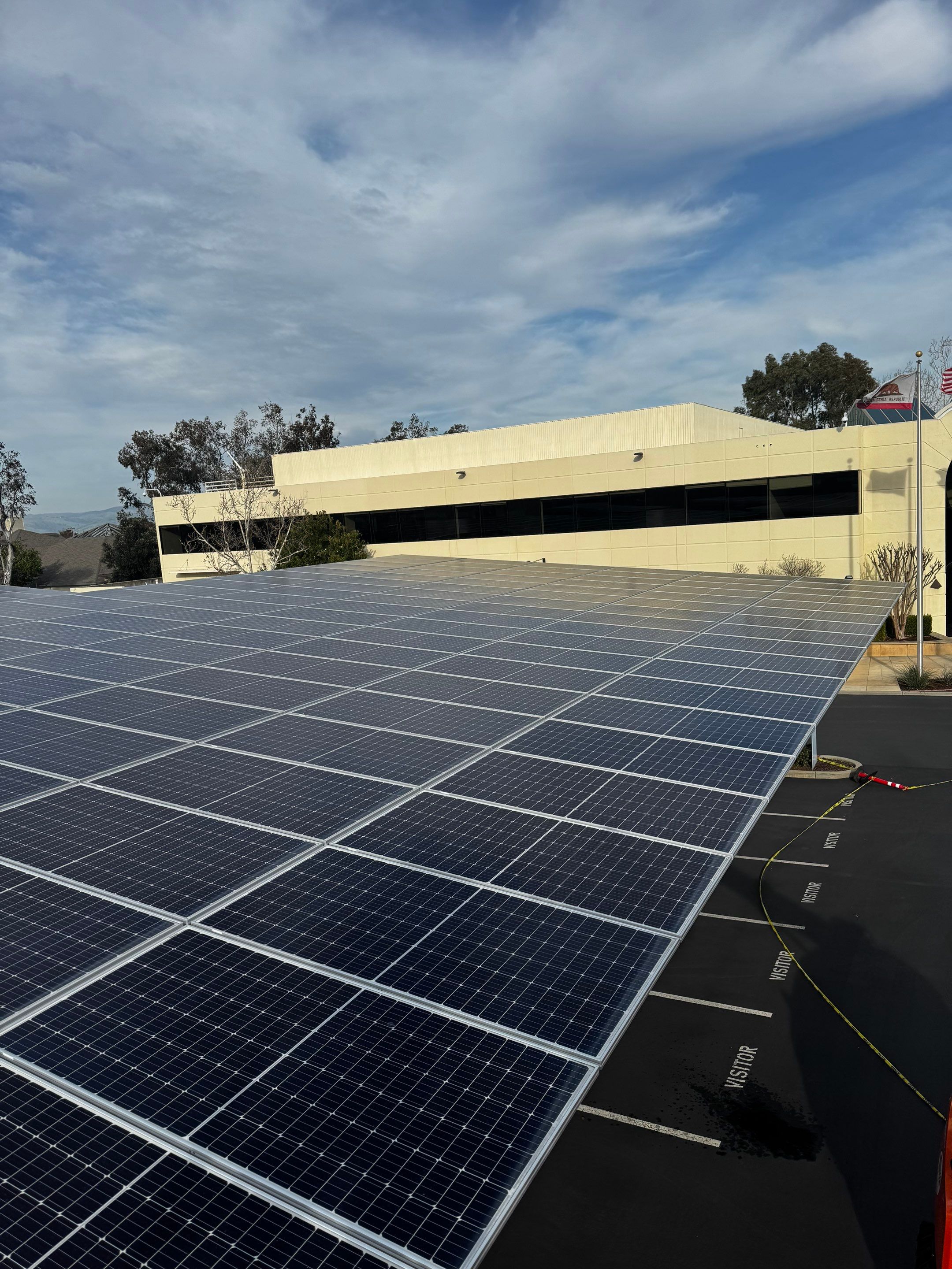 Commercial Solar Panel Cleaning using Deionized Water by All One Solar Shine