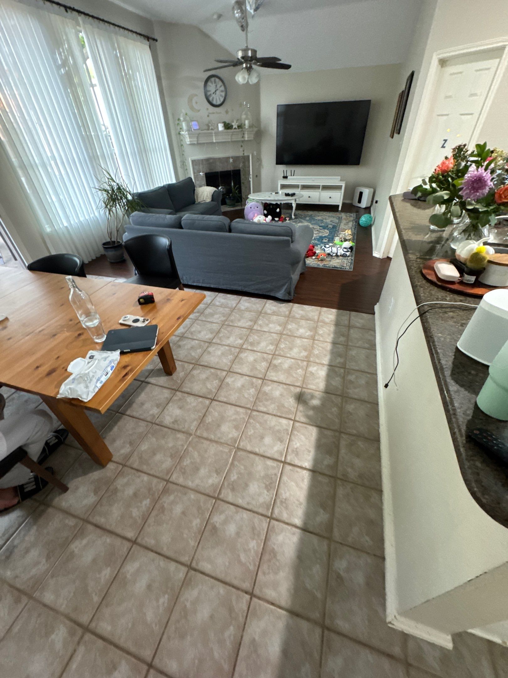 Full-Spectrum Home Makeover: Floor-to-Ceiling Remodel in 25 Days by Tibi Soli LLC