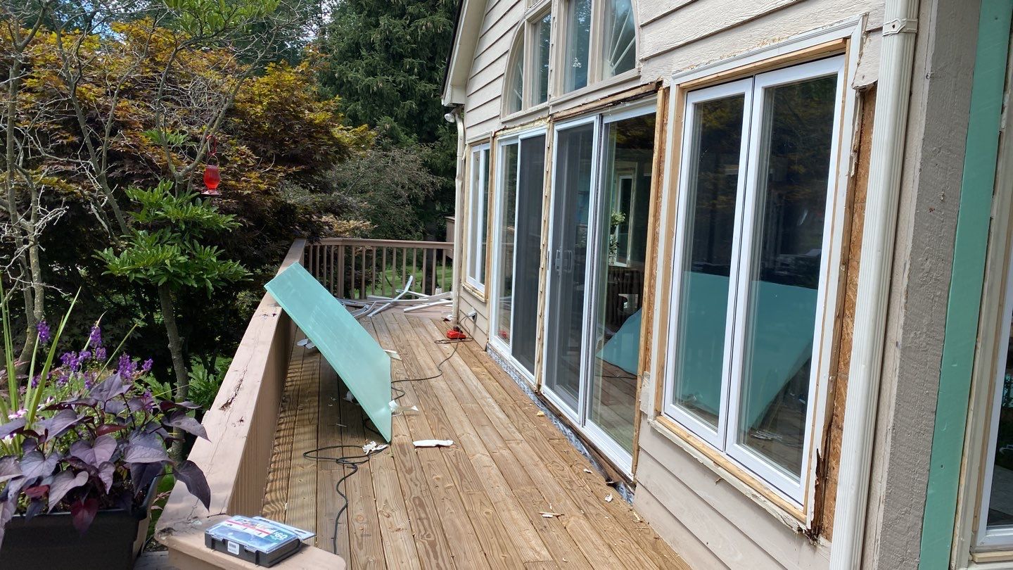 Siding Replacement using CertainTeed Monogram D5 Clapboard by 180 Contractors