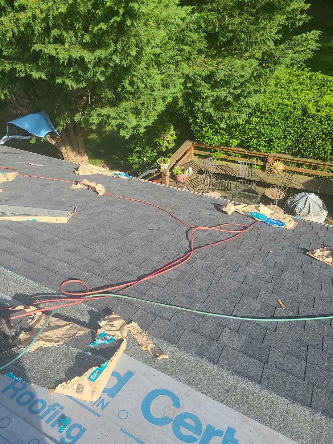 Burke: CertainTeed Landmark Designer Shingles in Moire Black by RM Banning, Inc.