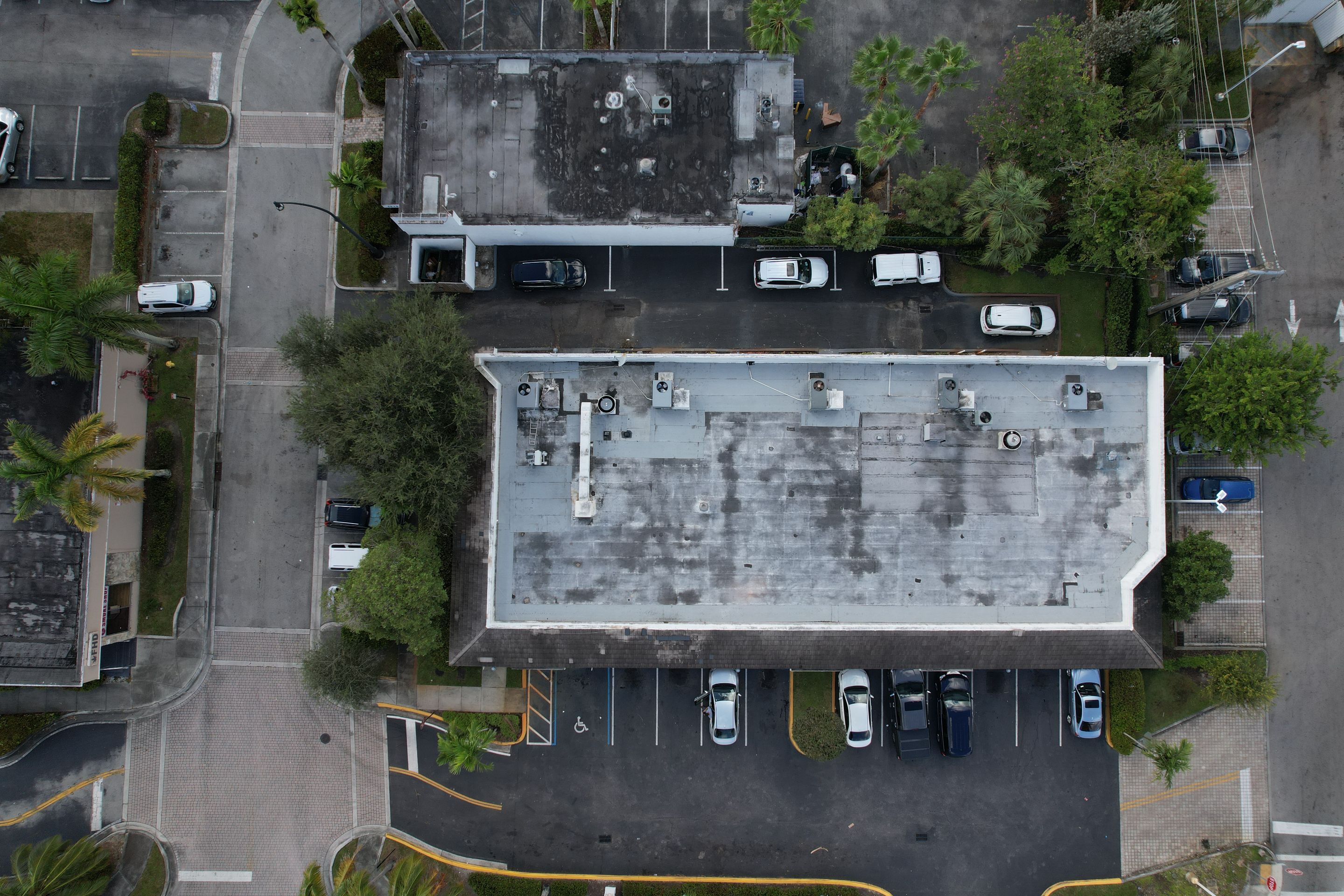 ROYAL CLAU PLAZA INVESTMENTS LLC by Souffront Construction & Engineering