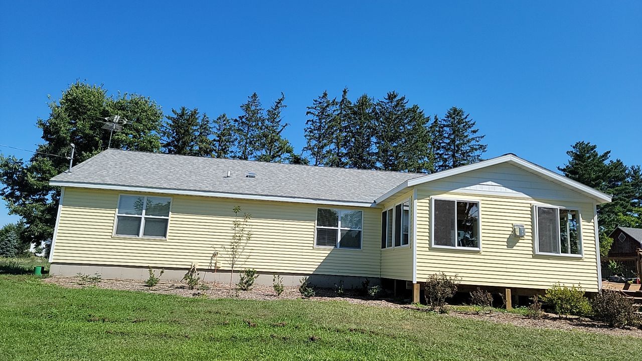 4 SEASON ROOM ADDITION  by Avalon Roofing and Exteriors