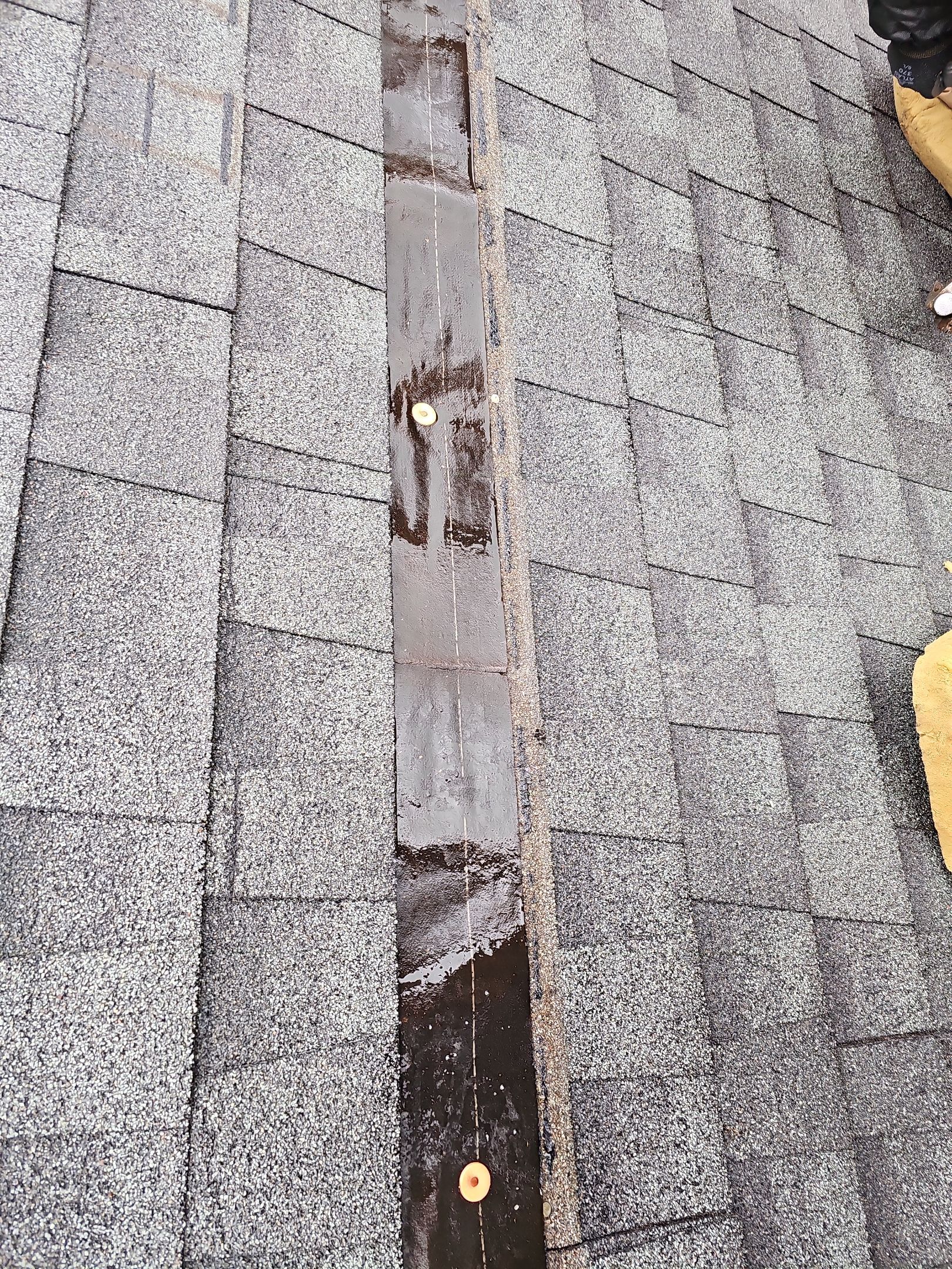 ATLAS PINNACLE COLOR: SUMMER STORM DRIP EDGE: TUXEDO GRAY by Eagle Eye Roofing