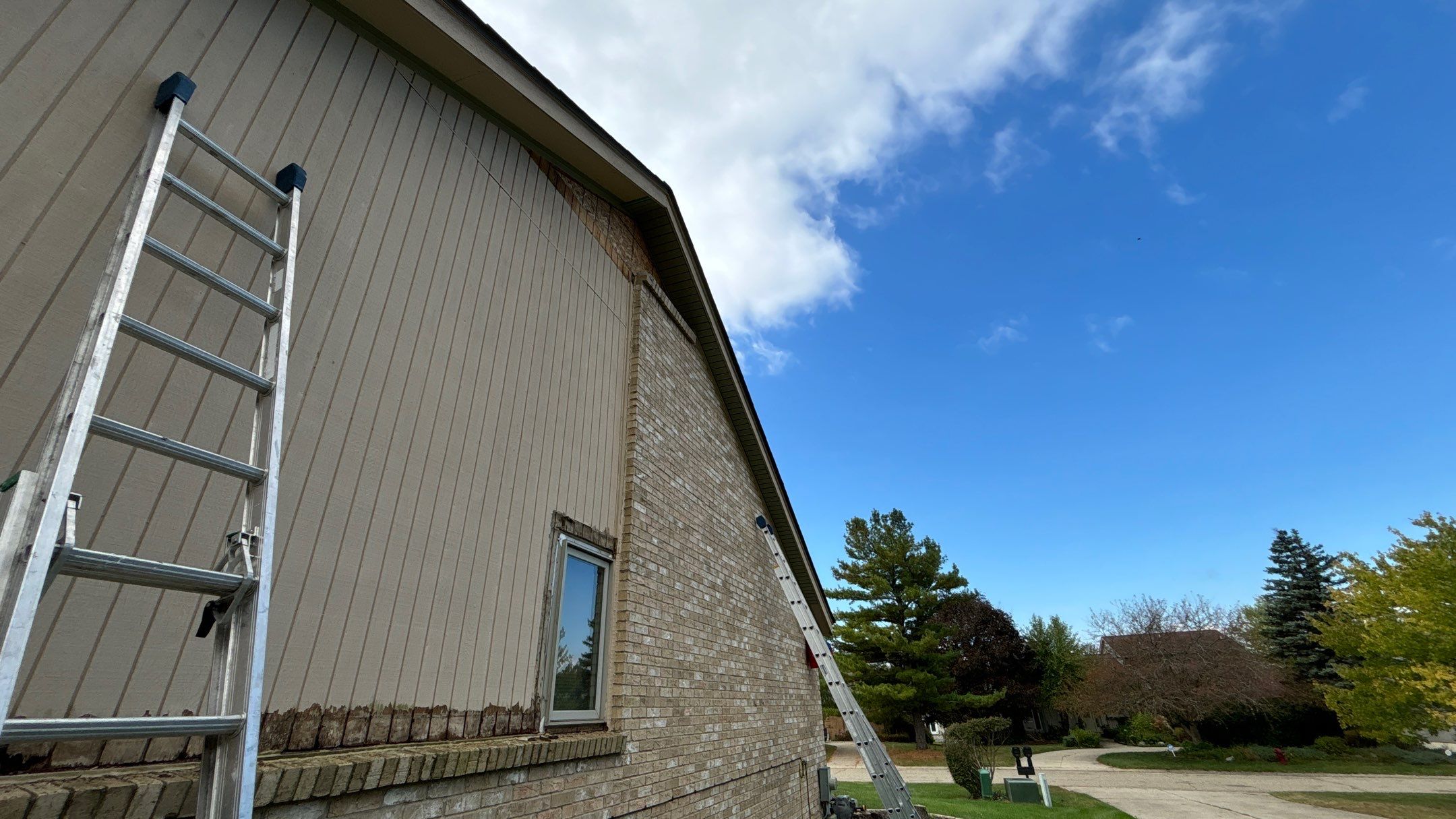 Siding Replacement using Alside 7" B&B by 180 Contractors