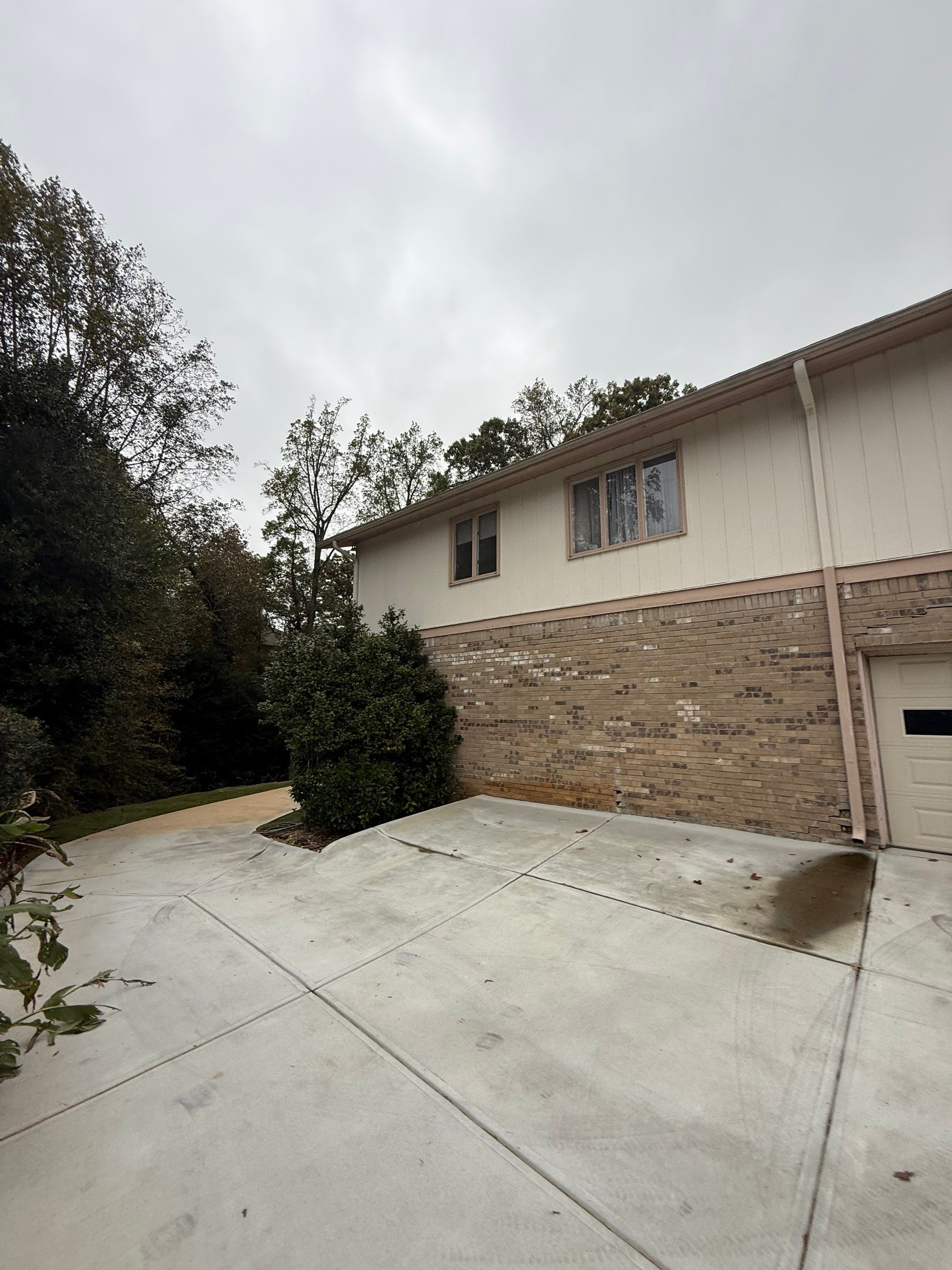 Trowbridge Dr Atlanta Roof Replacement  by Dom Roofing & Restoration