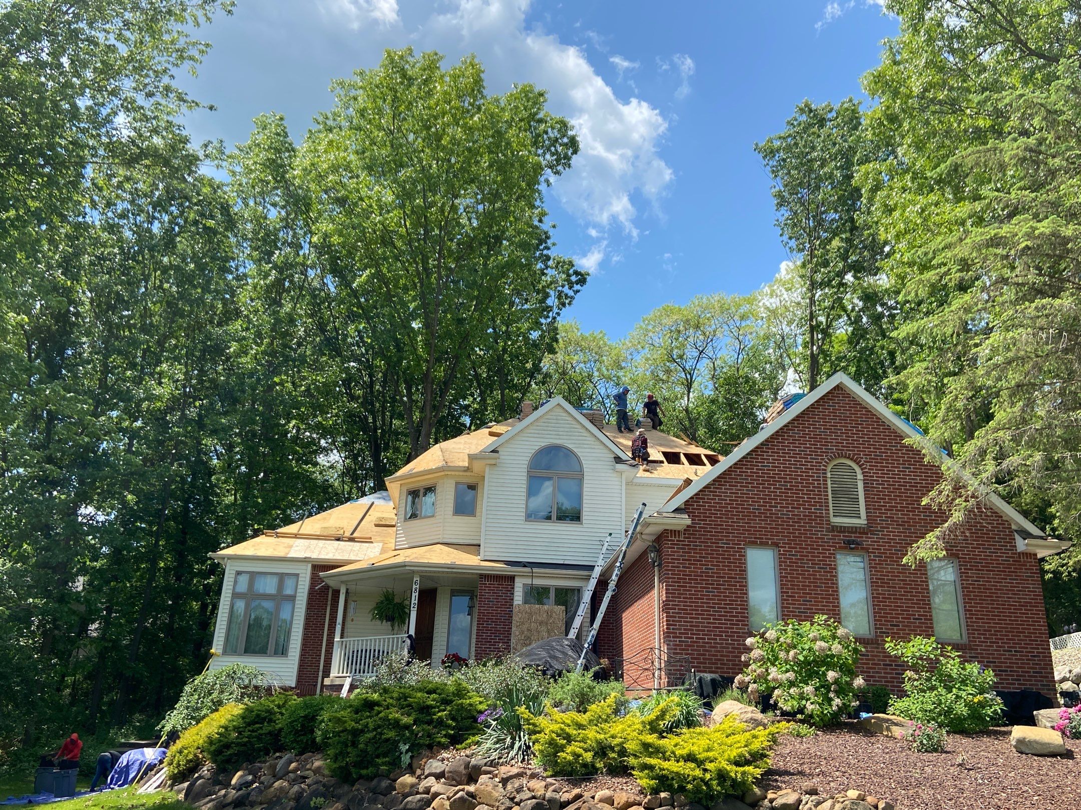 Roof Replacement using CertainTeed Landmark by 180 Contractors