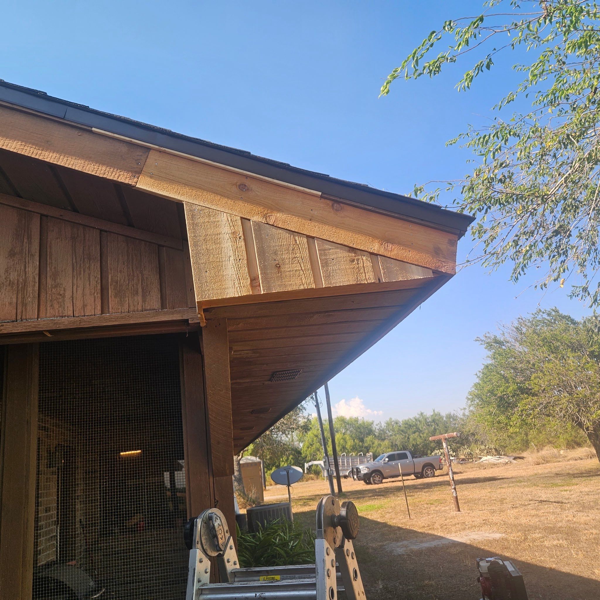 Country Roofing by Bayfront Roofing and Construction