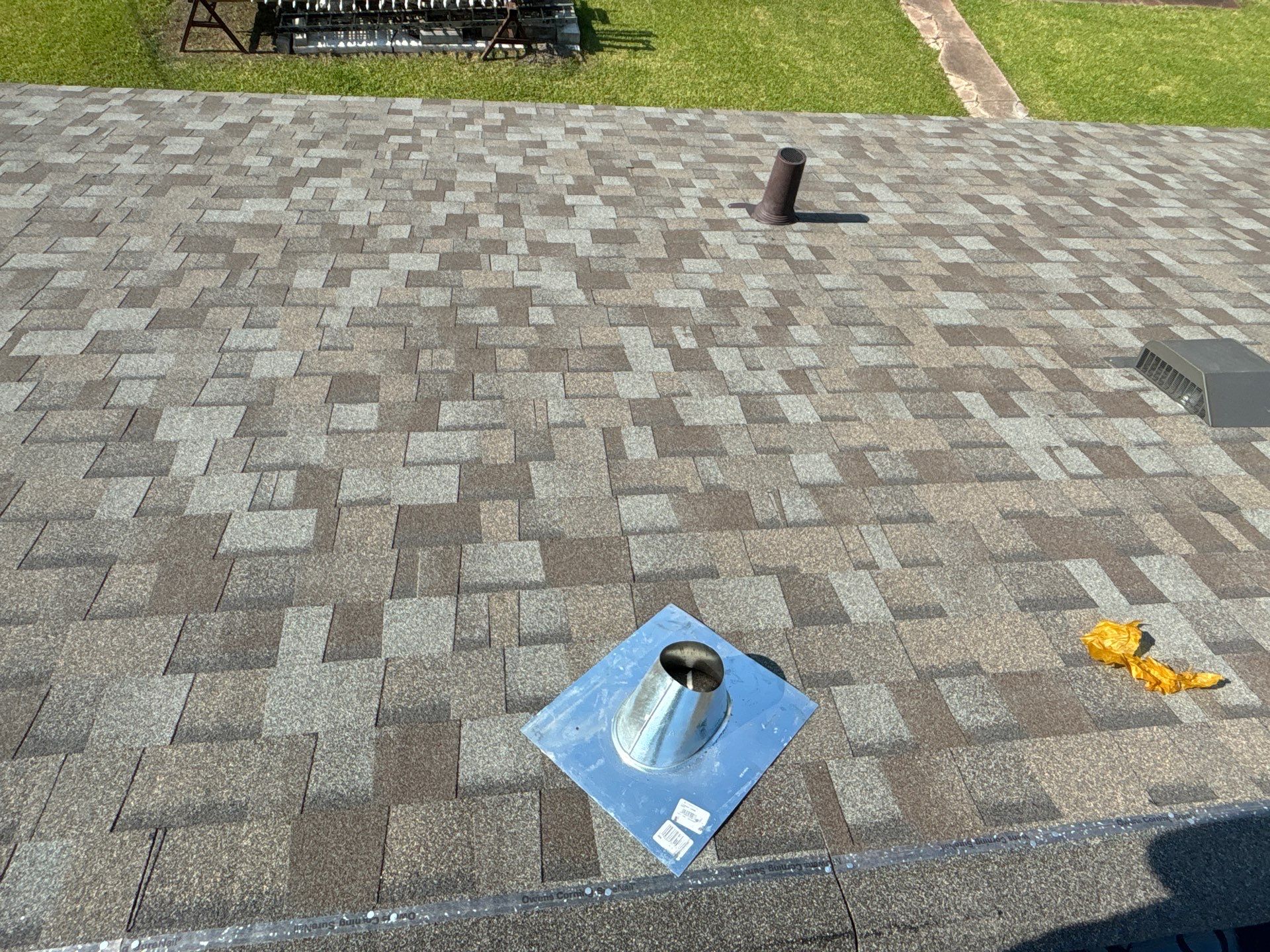 Residential Roofing Installation using Owen's Corning Duration (Lifetime) Shingles by Roof Repair Company