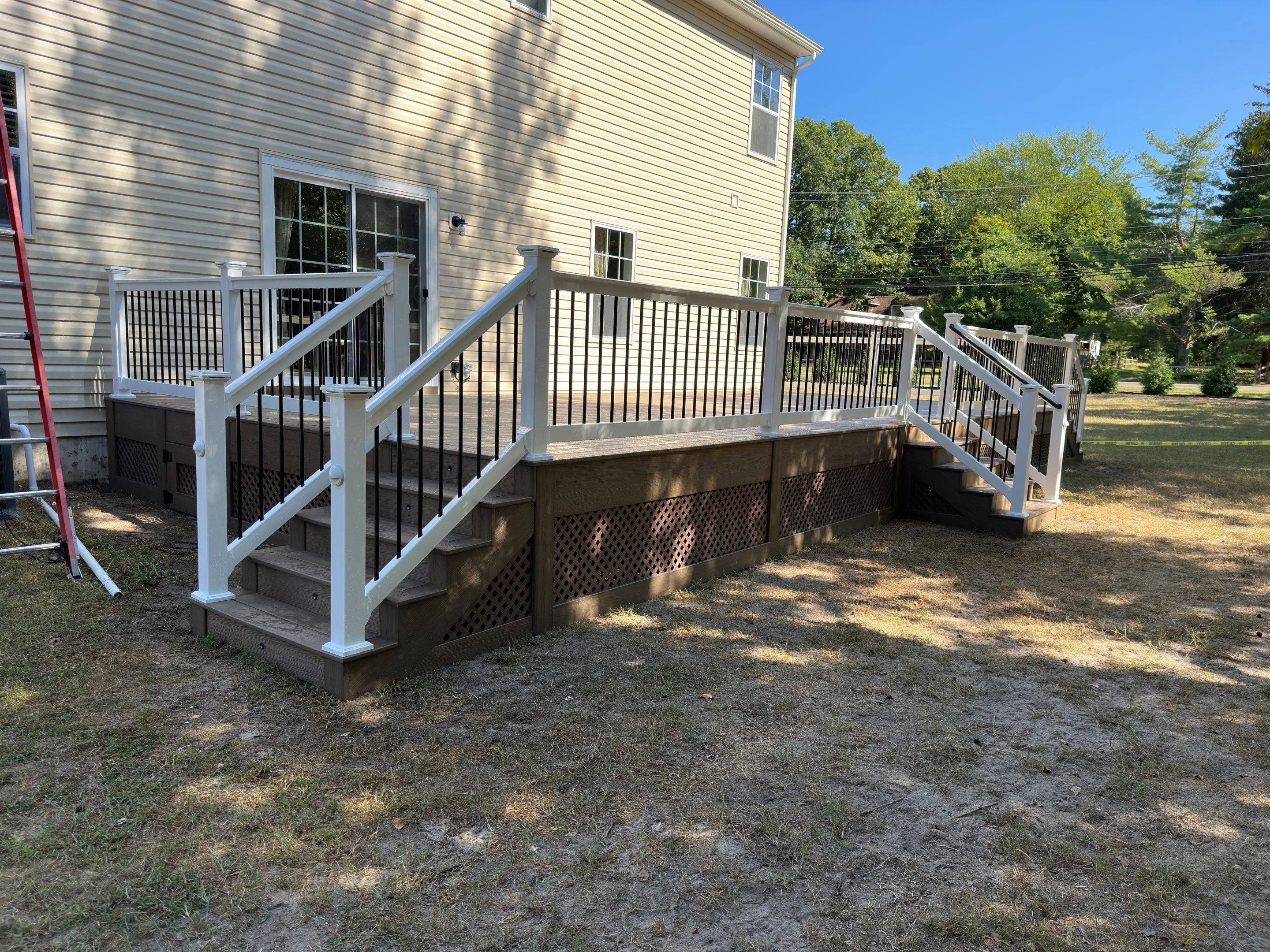 New Deck using Deckorators Venture - Color Sandbar by deck guardian