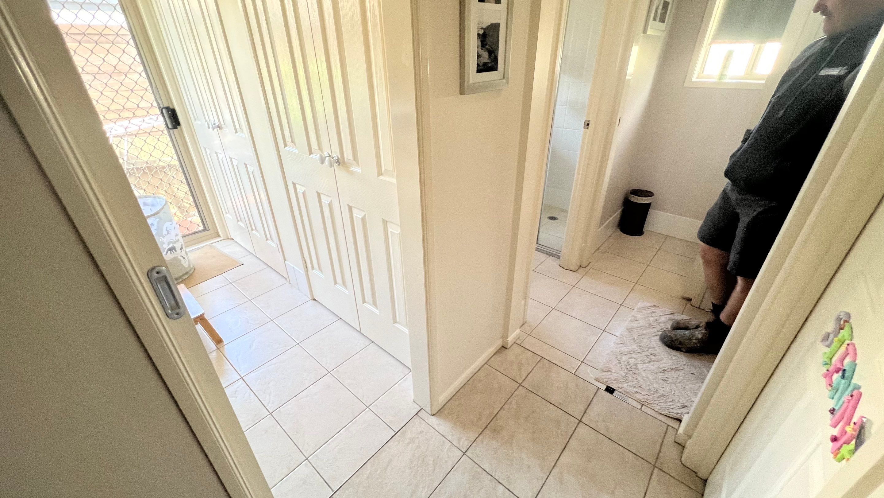 Main Bathroom, Ensuite, Toilet, Powder Room, and Laundry Renovation by Re-seal Bathrooms