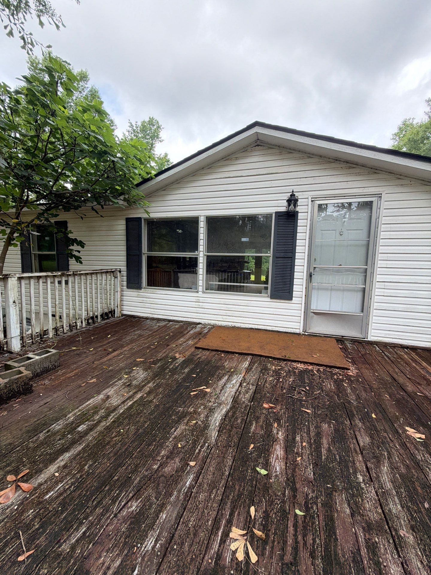 Residential Vinyl Window Replacement and Siding Repair in Grovetown by WindowMax