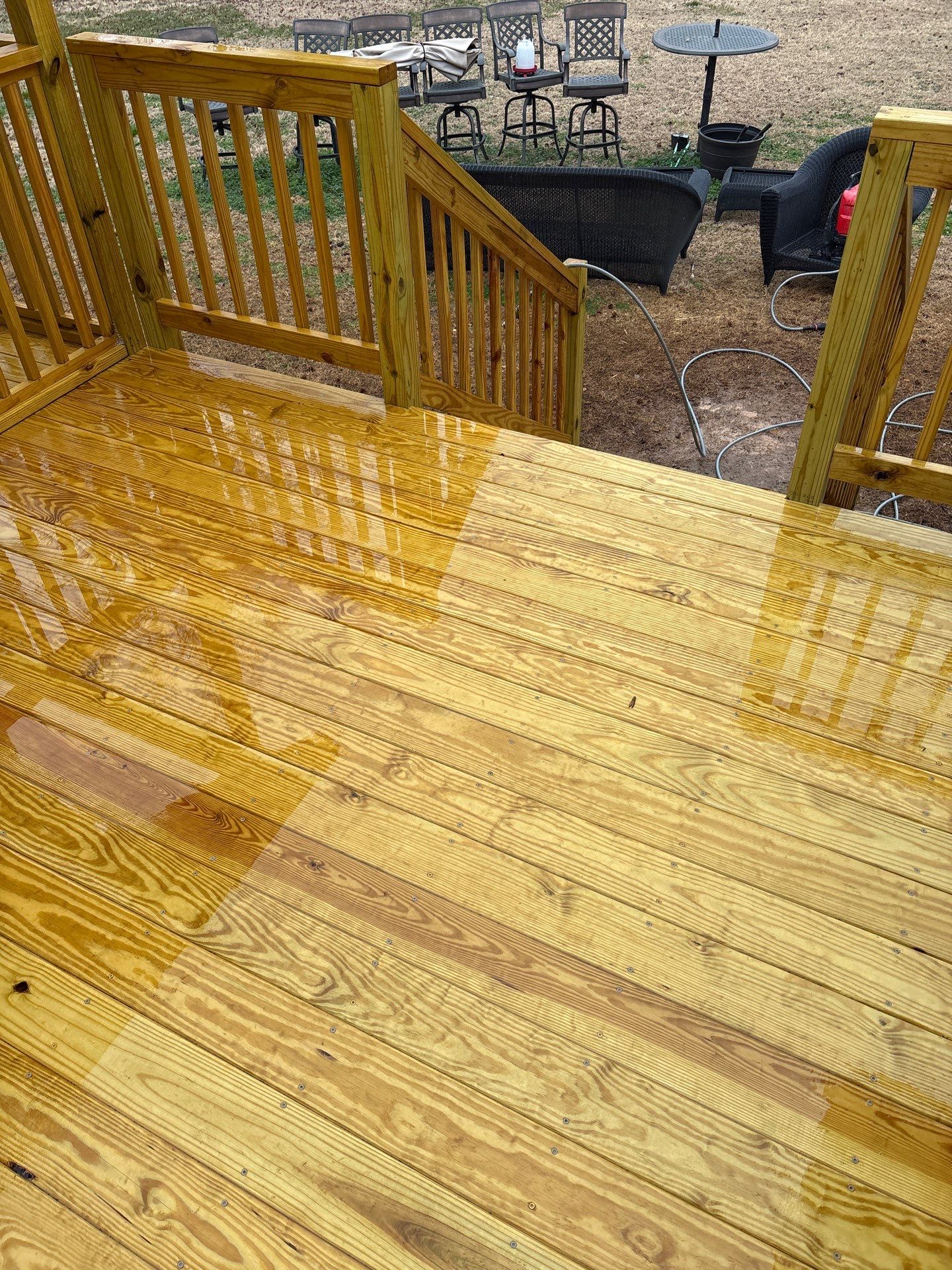 Wood Deck using Wood Sealant by DuraSeal
