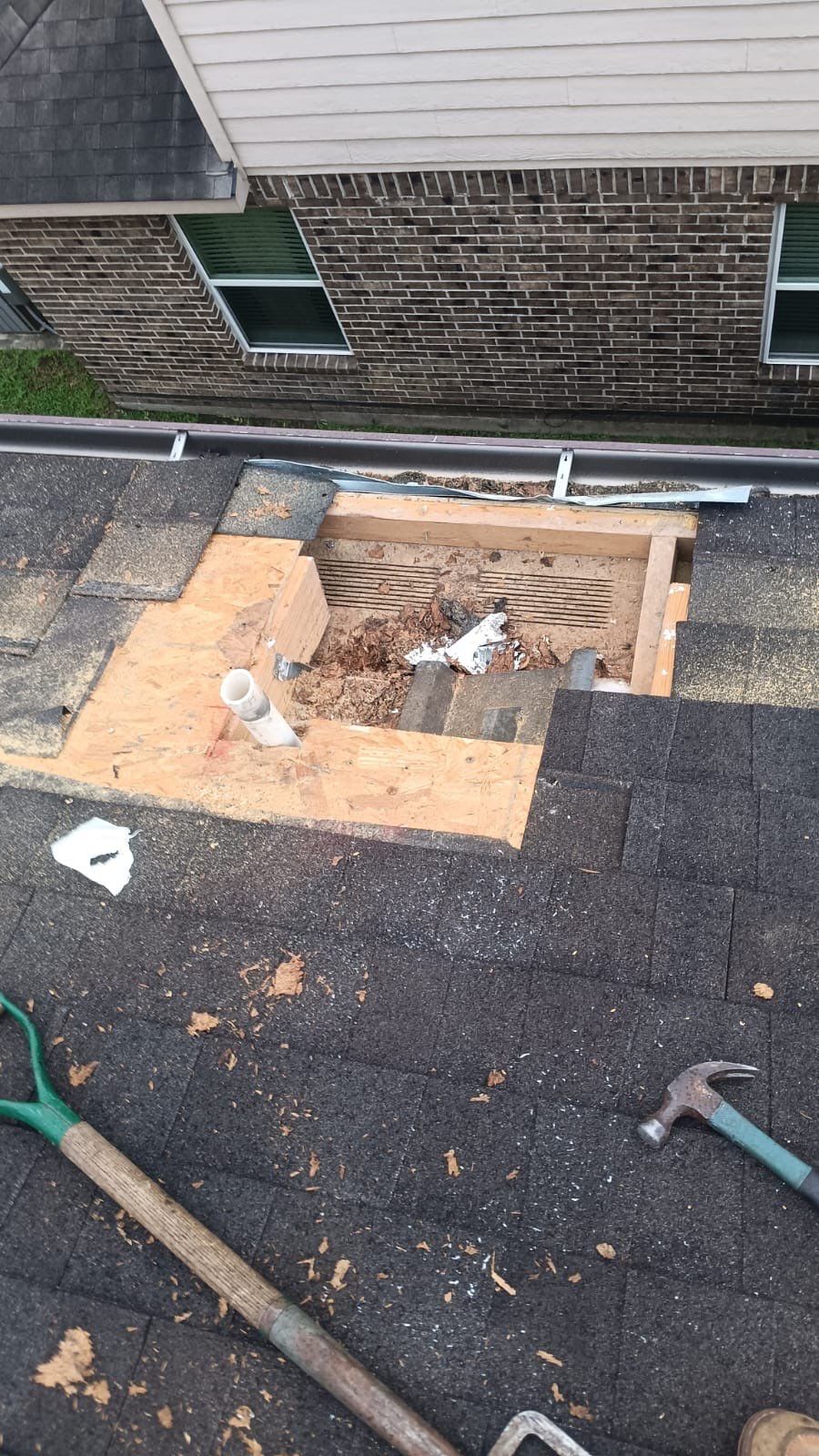 Hail Damage using Owen's Corning Duration (Lifetime) Shingles by Roof Repair Company