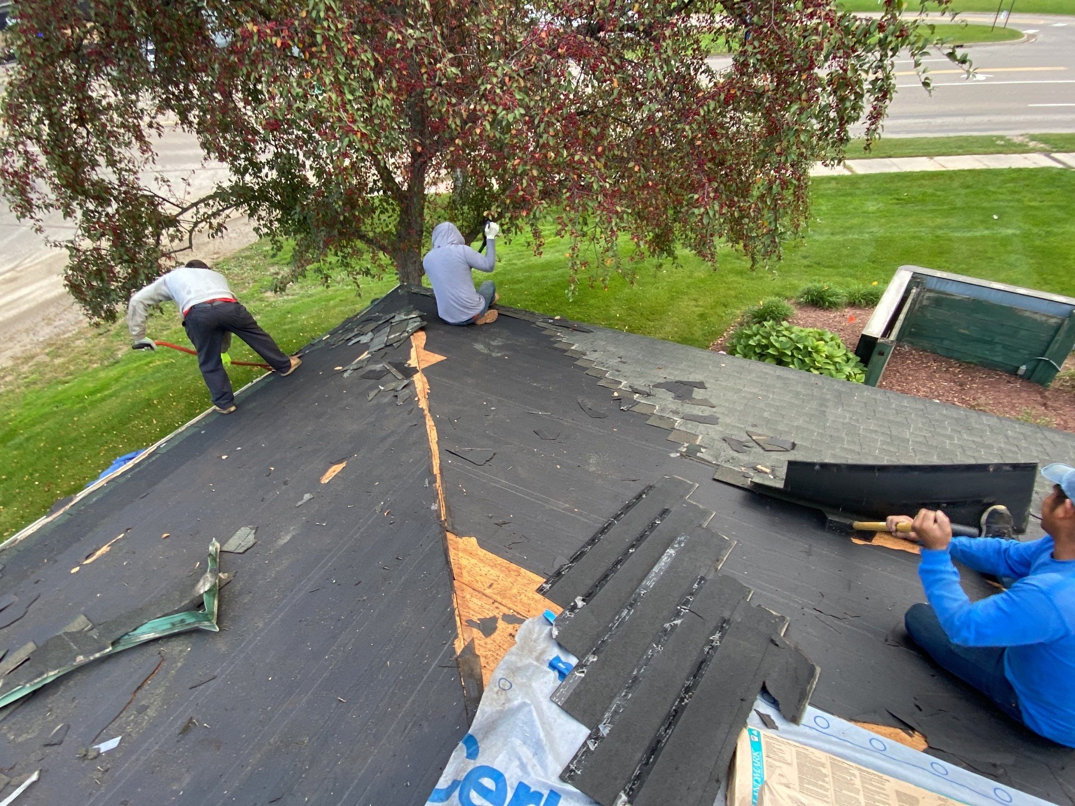 Roof Replacement using CertainTeed Landmark by 180 Contractors