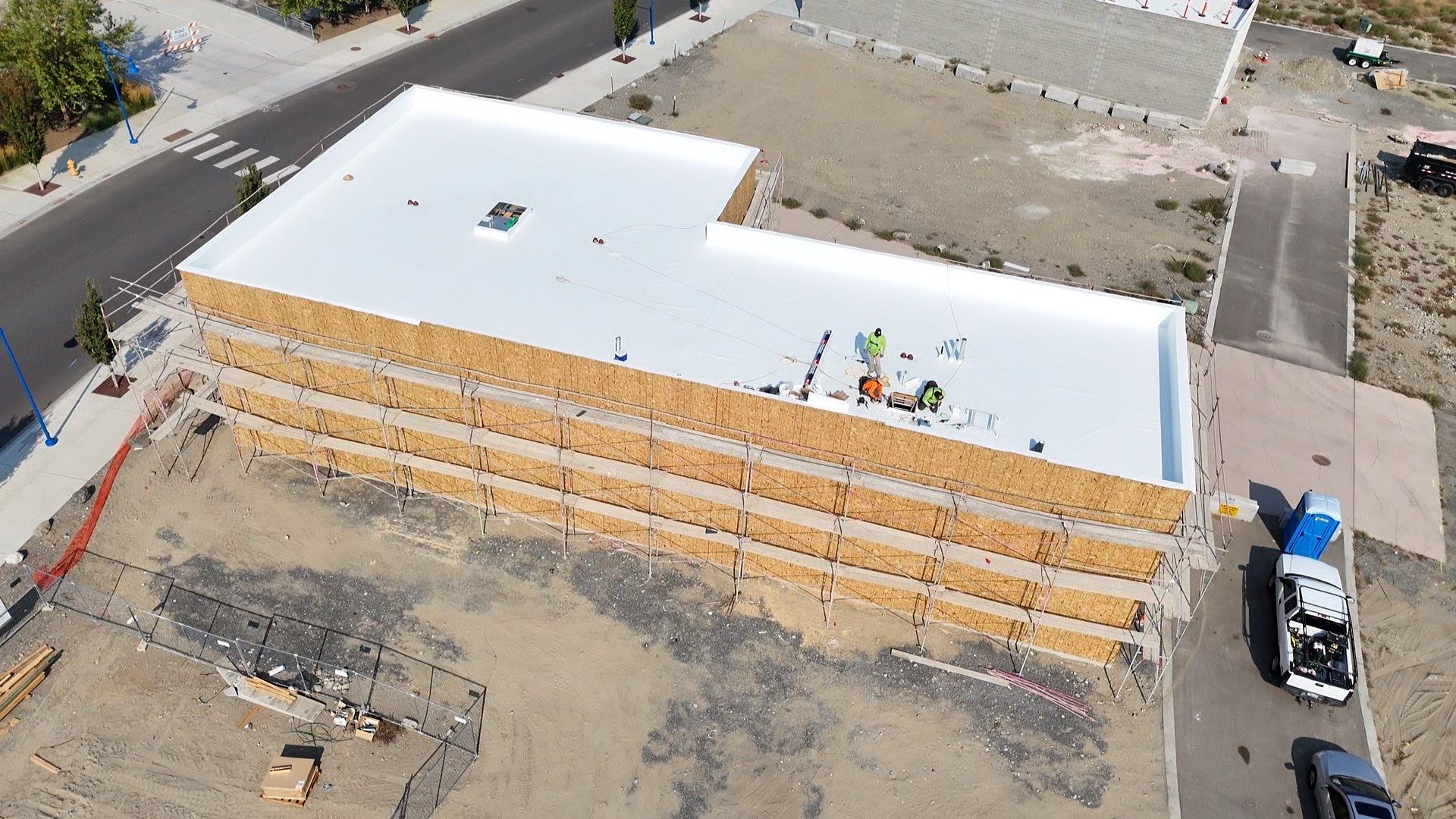 Crosswind Blvd Kennewick Washington by Alpine Roofing