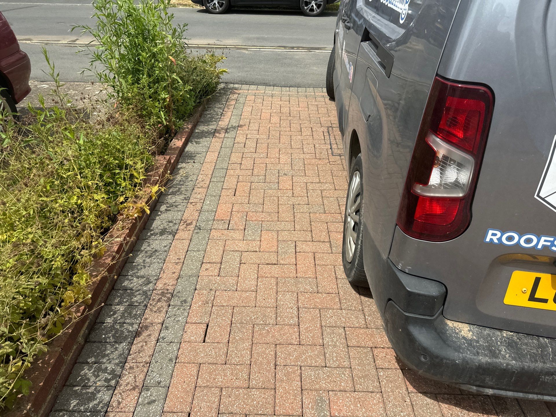 Driveway And Patio Clean using Honda 21lt High Pressure Machine by Ges Exterior Cleaning ltd