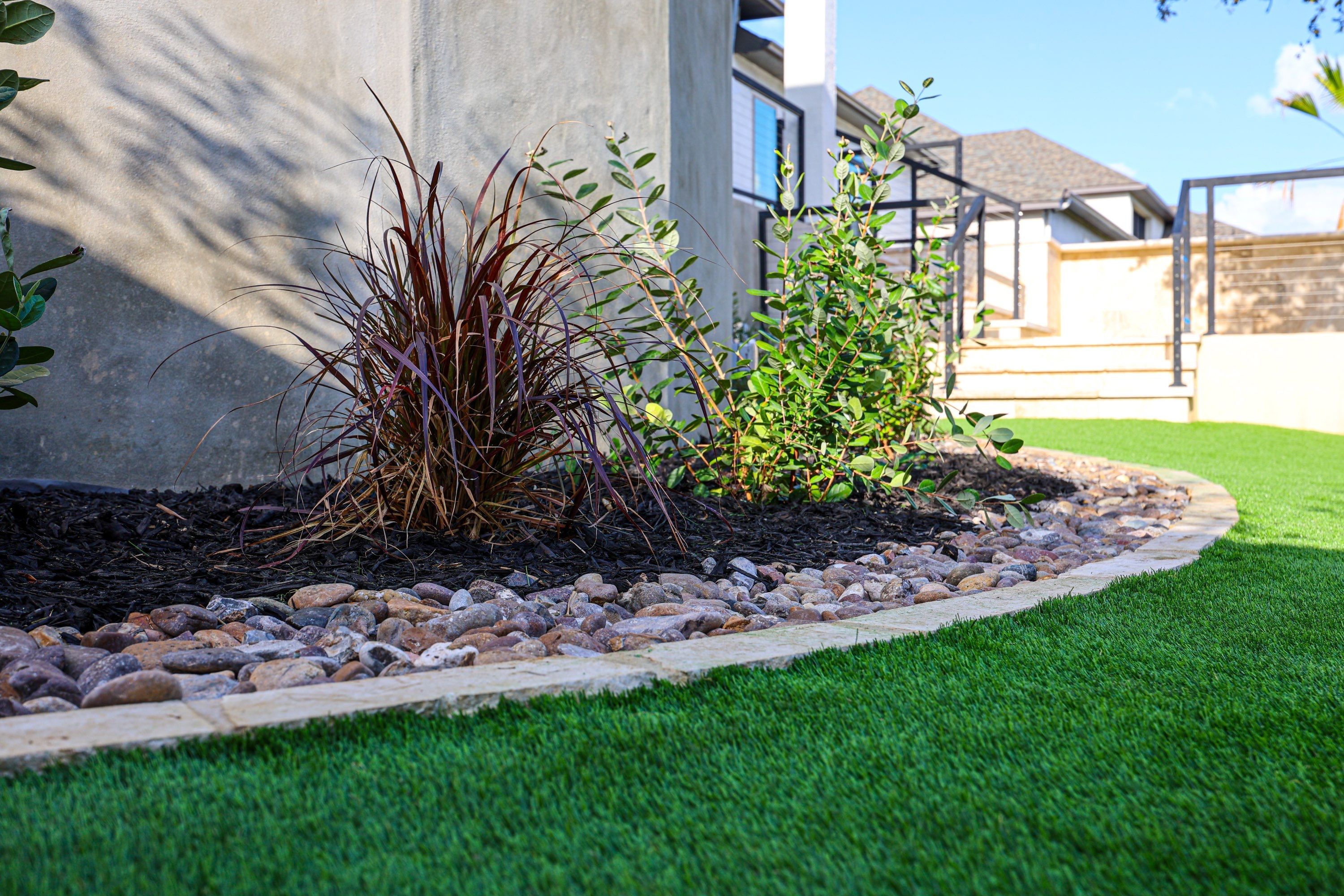 Shavano Highlands, San Antonio Tx. by Hole In One Lawns, LLC