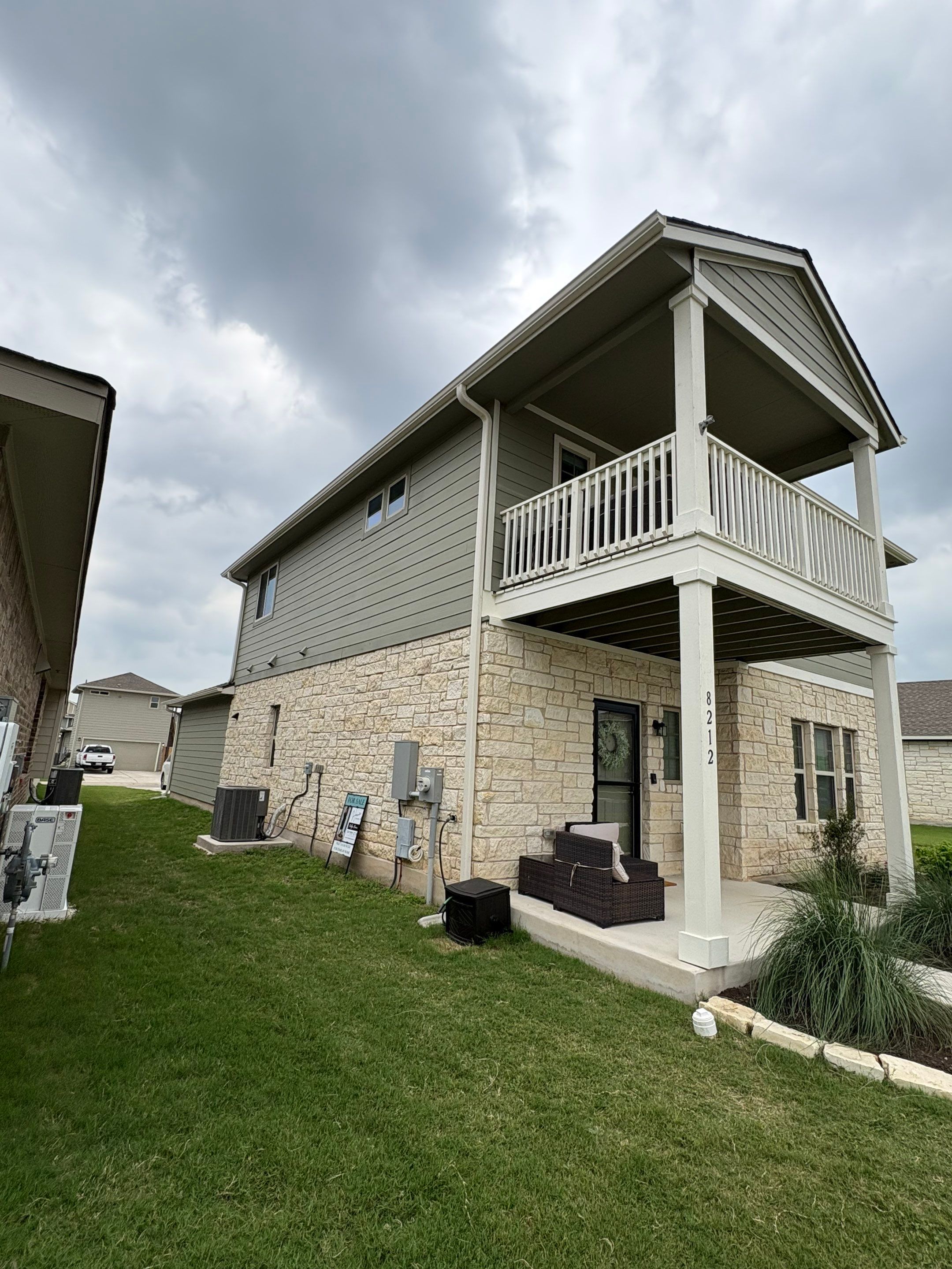 Georgetown, Tx - Reroof and Gutter Replacement by DT Roofing - Seth Wells