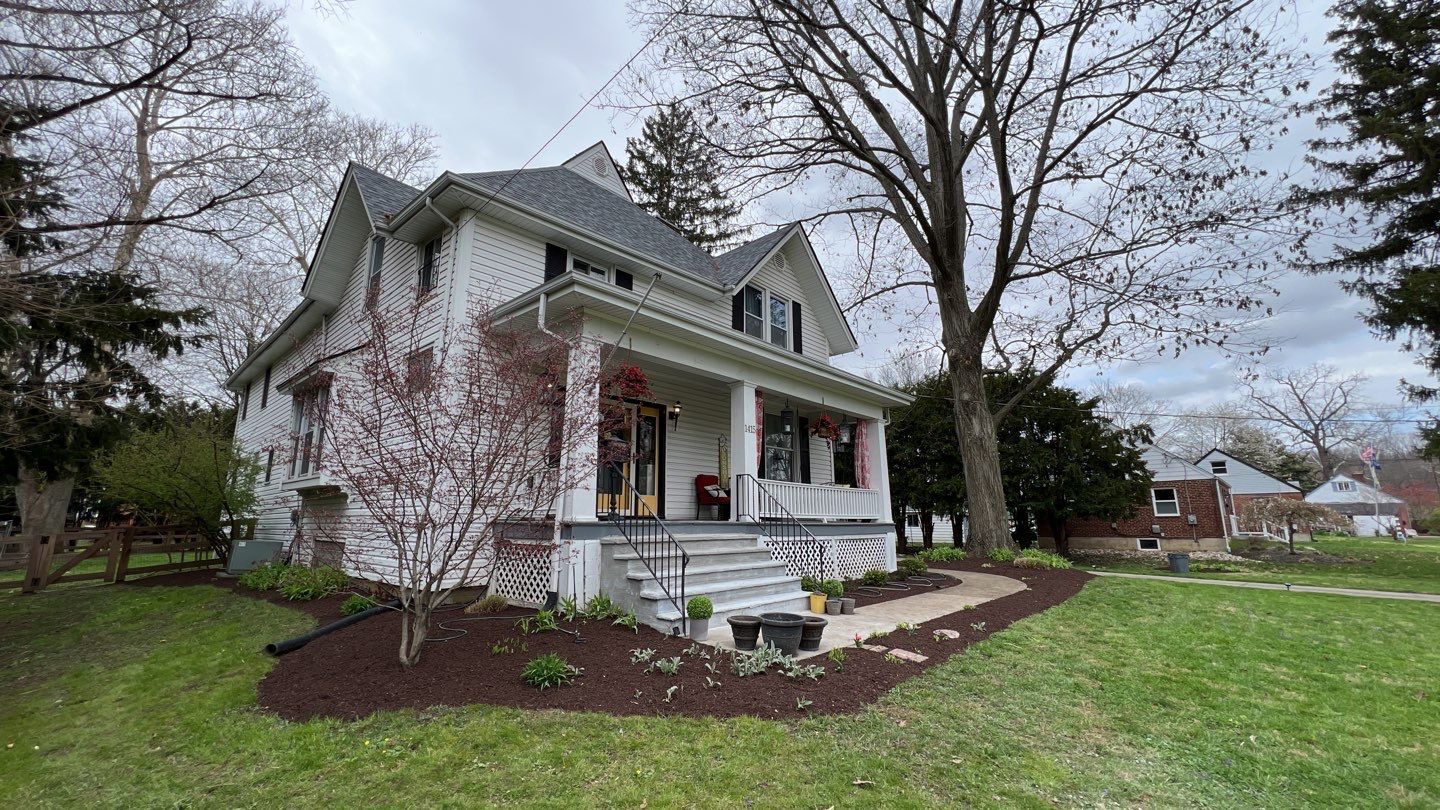 Spring Clean Up, Edge, & Mulch  by Reisenberg’s Lawn & Landscape, LLC