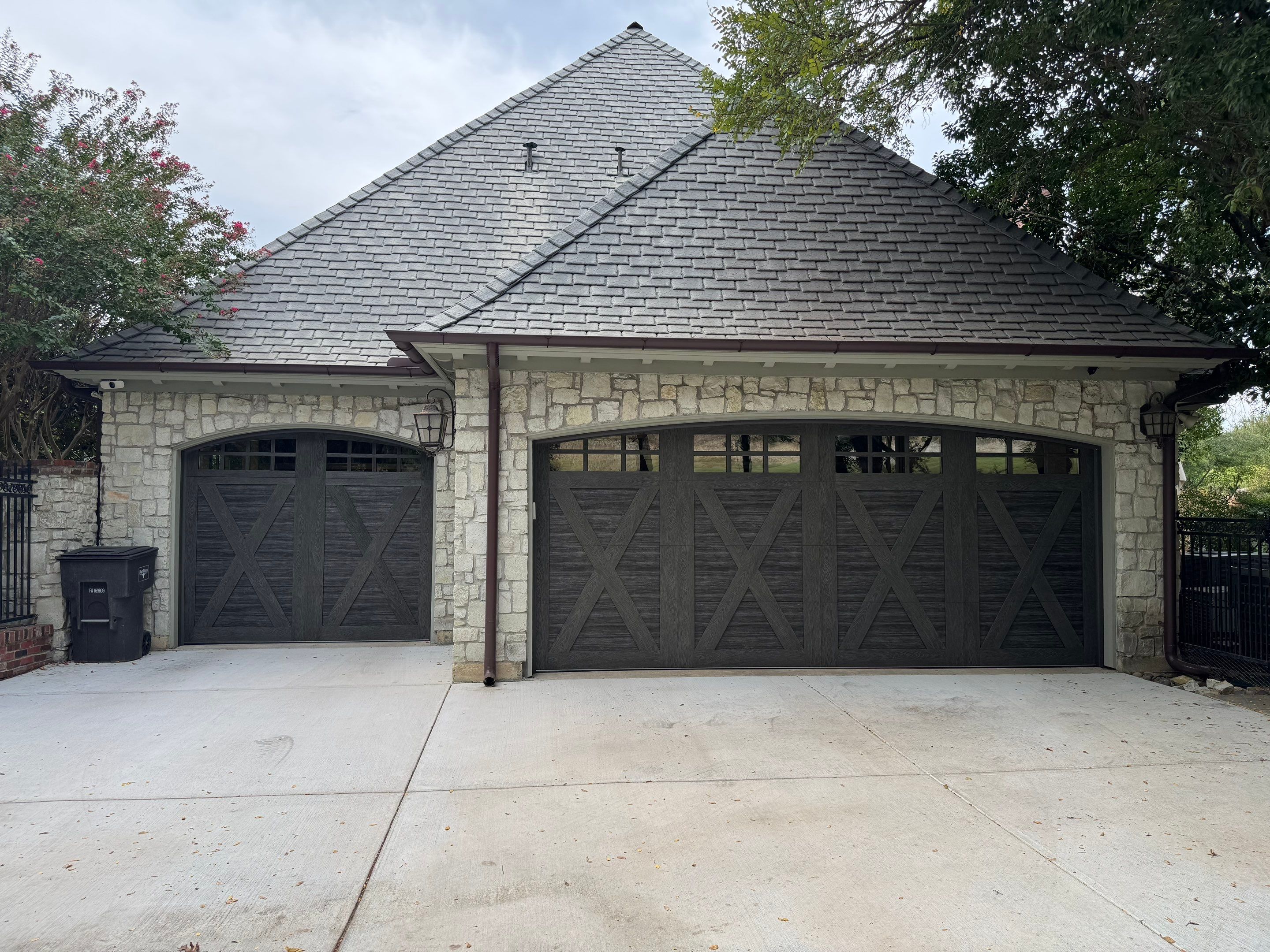 Clopay Canyon Ridge Garage Door Installation in Fort Worth by Meadows Garage Doors