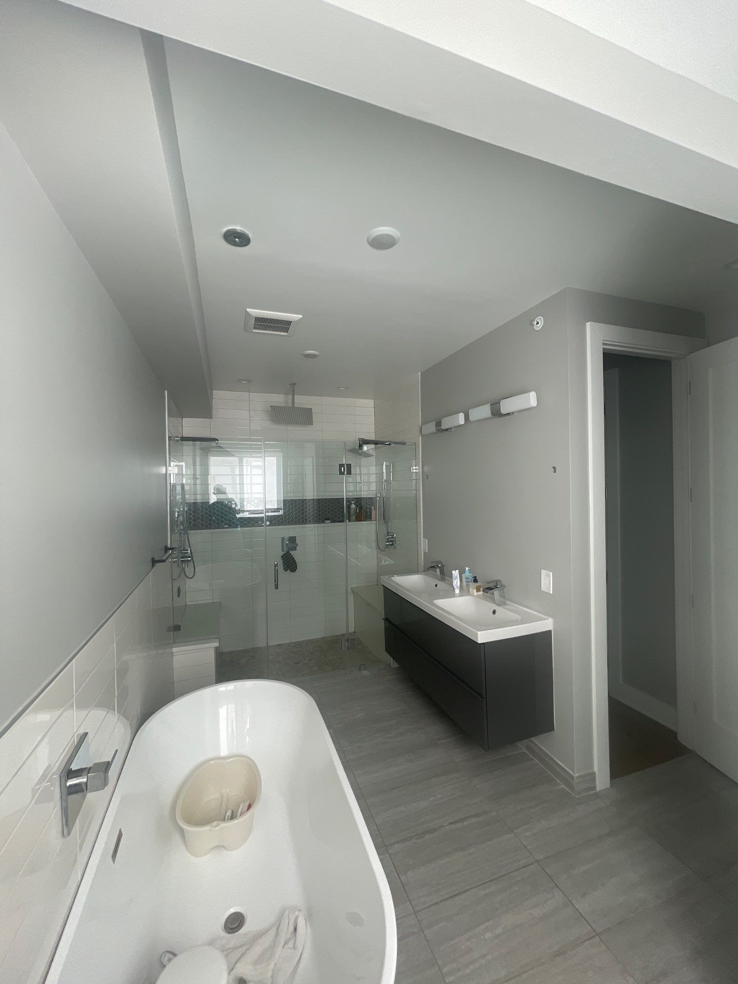 Interior Refresh – Northern Liberties / Olde Kensington, Philadelphia by Groovy Hues