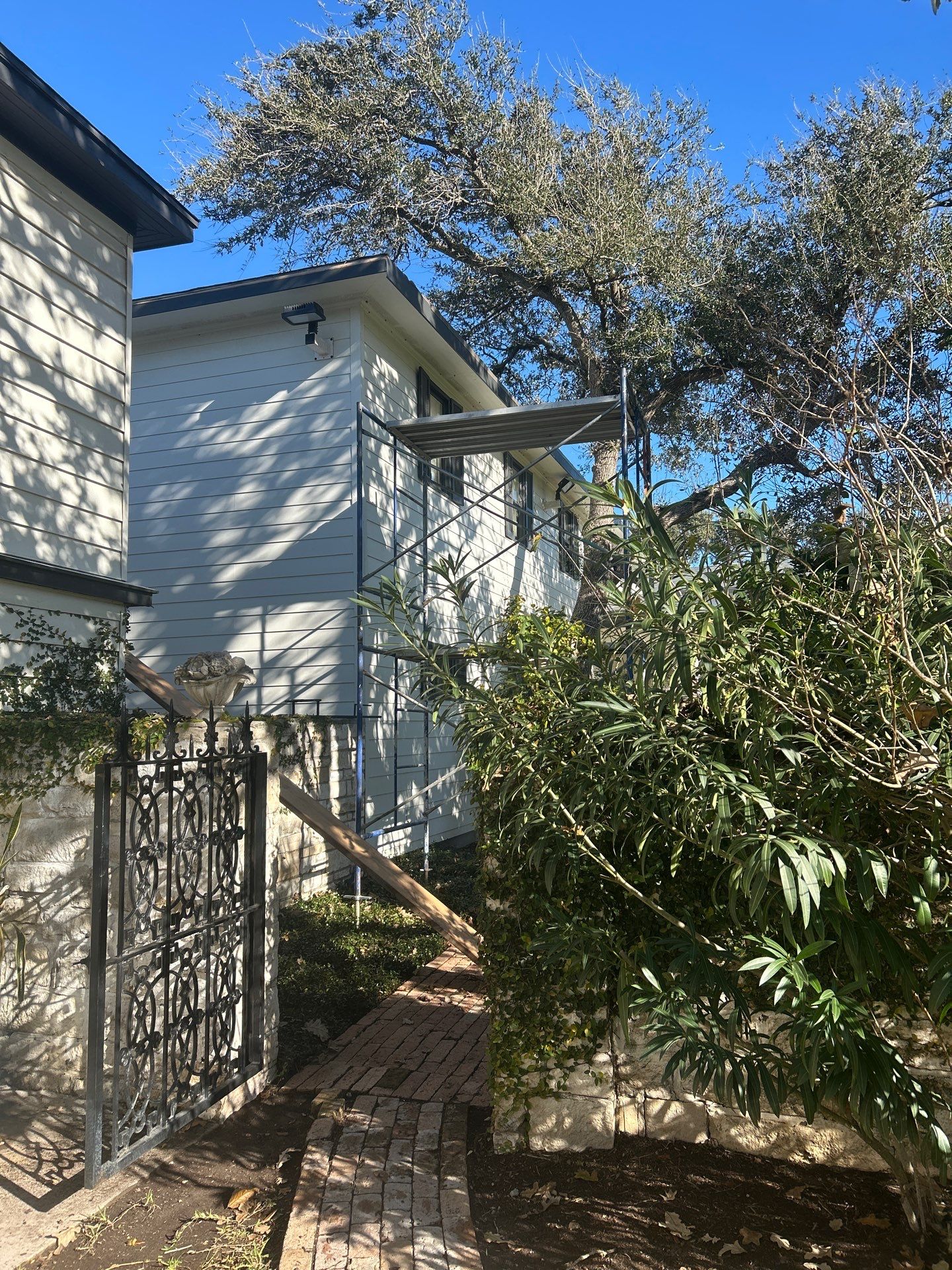 Gorgeous Gutters and Fascia by Bayfront Roofing and Construction