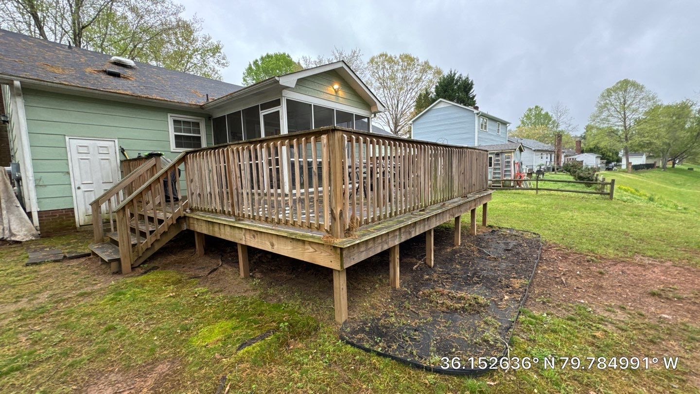 Weathered Deck using Wood Sealant by DuraSeal
