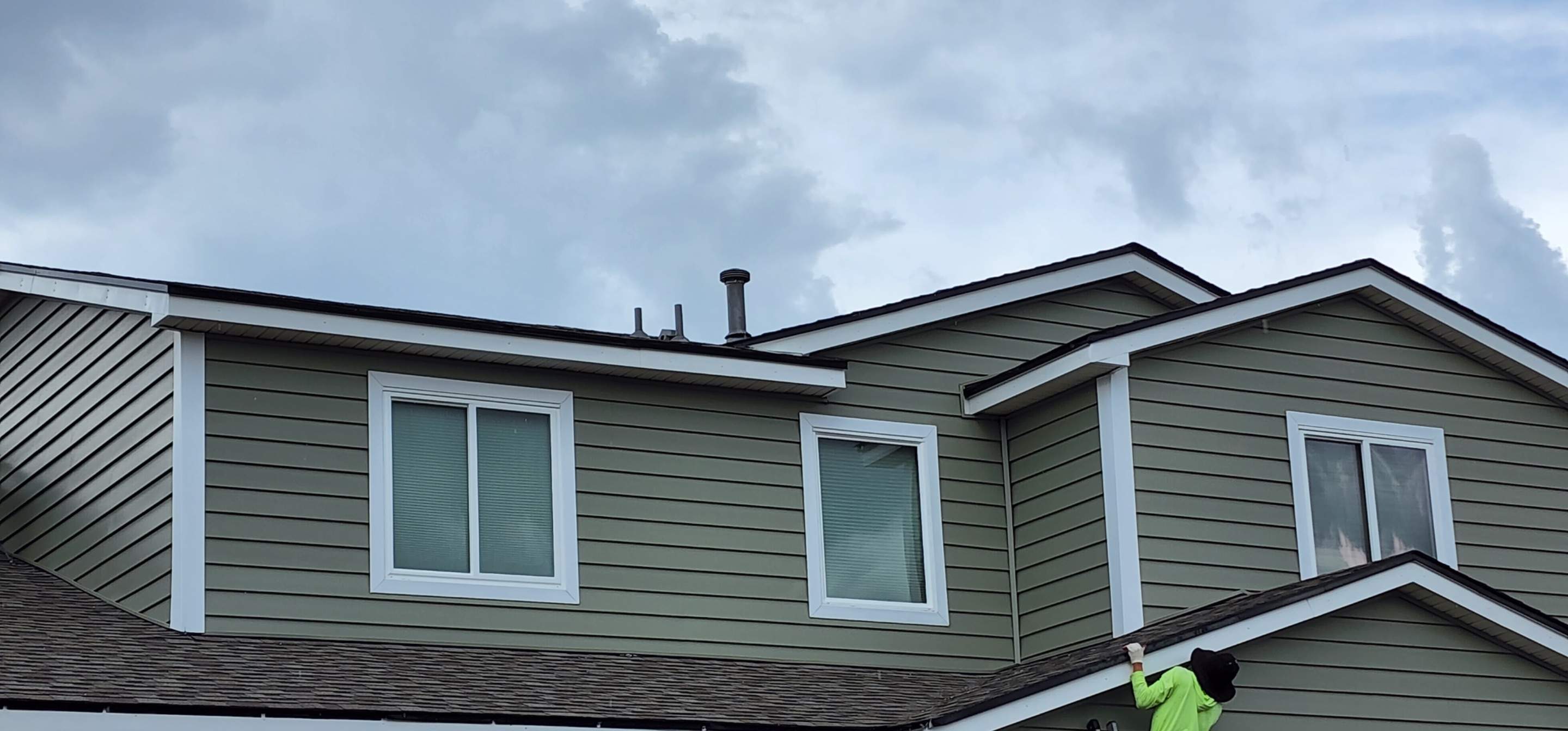 Roxbough! Upgrade that Vinyl Siding to Crane Insulated Vinyl Siding by 1st choice windows and siding