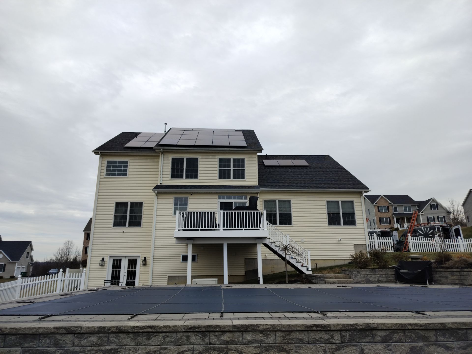 Solar Panel Installation using SEG420 Panels by Infinity Solar Systems
