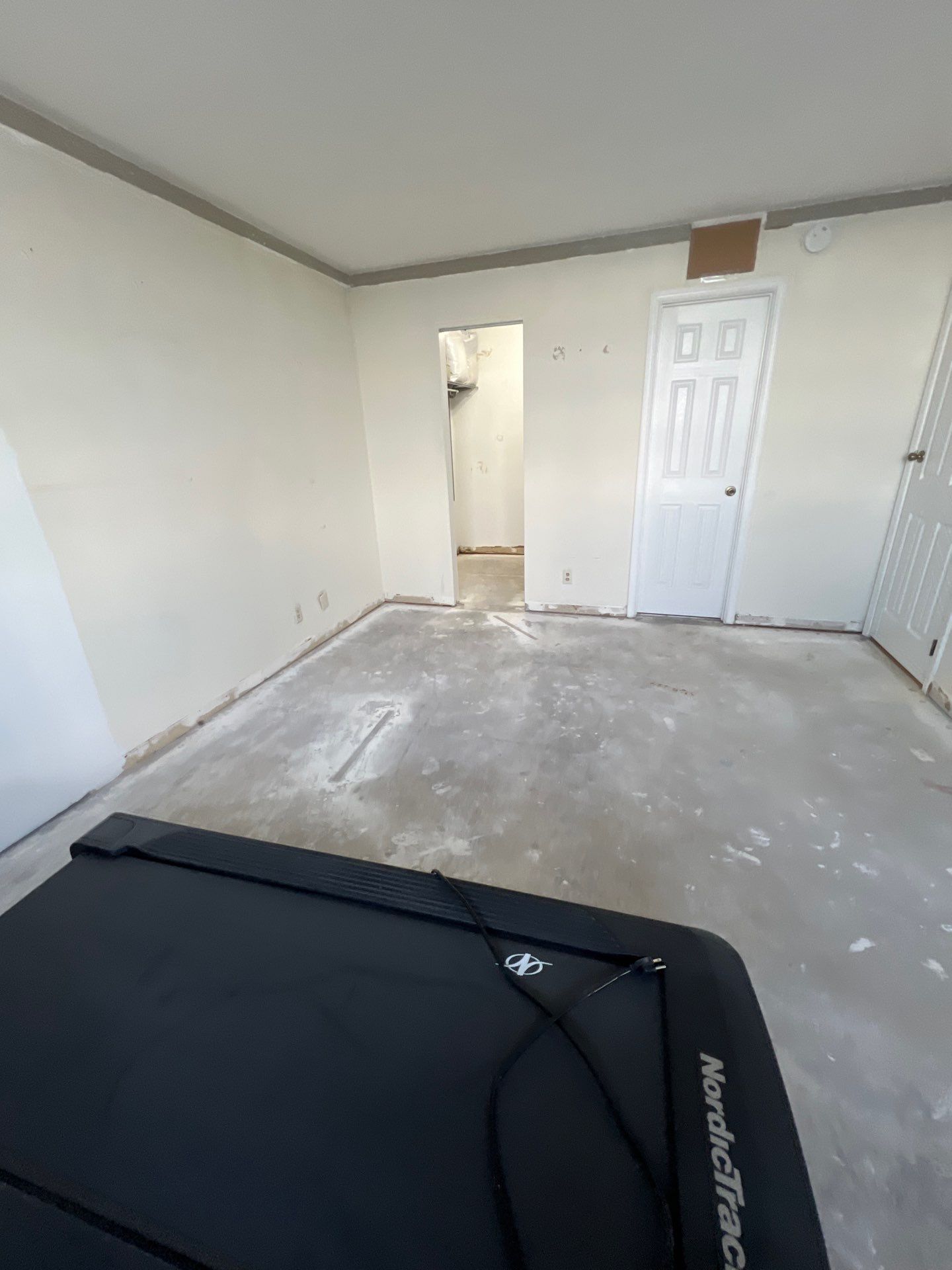 Flooring in Oakland Park by Broward Tile Guys