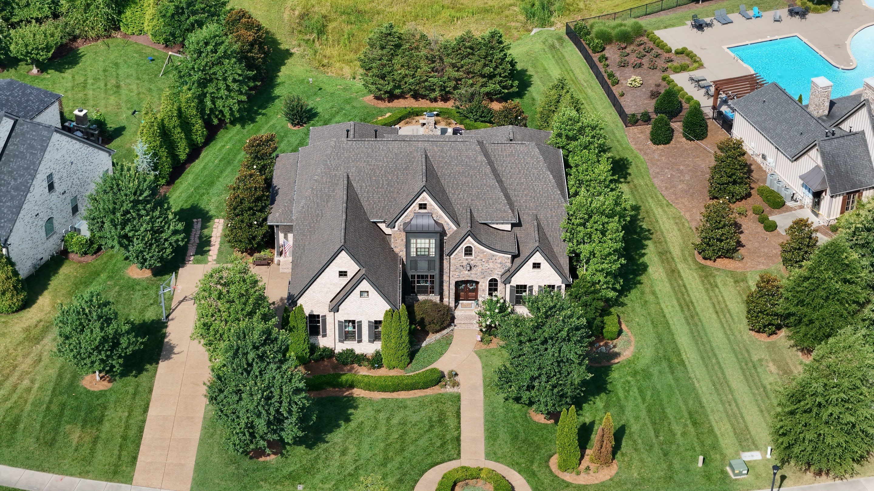 Shenandoah Re-Roof by Royal House LLC