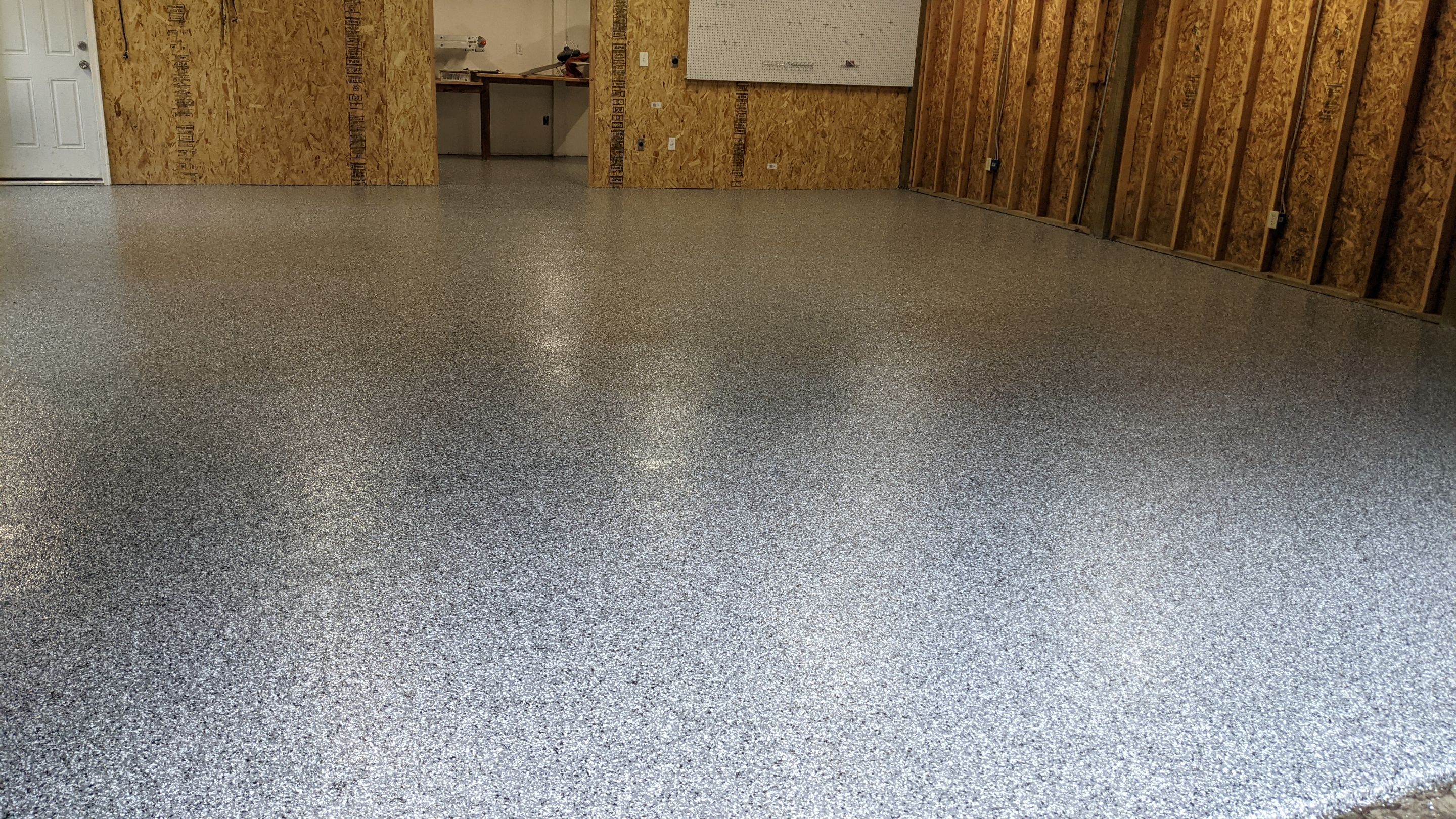 Garage Transformation using Penntek Evolution System and Smoke Color by Croc Coatings, LLC