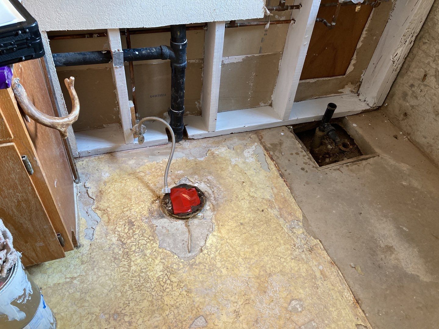 Mold Remediation in Bathroom by Accountable Home Services