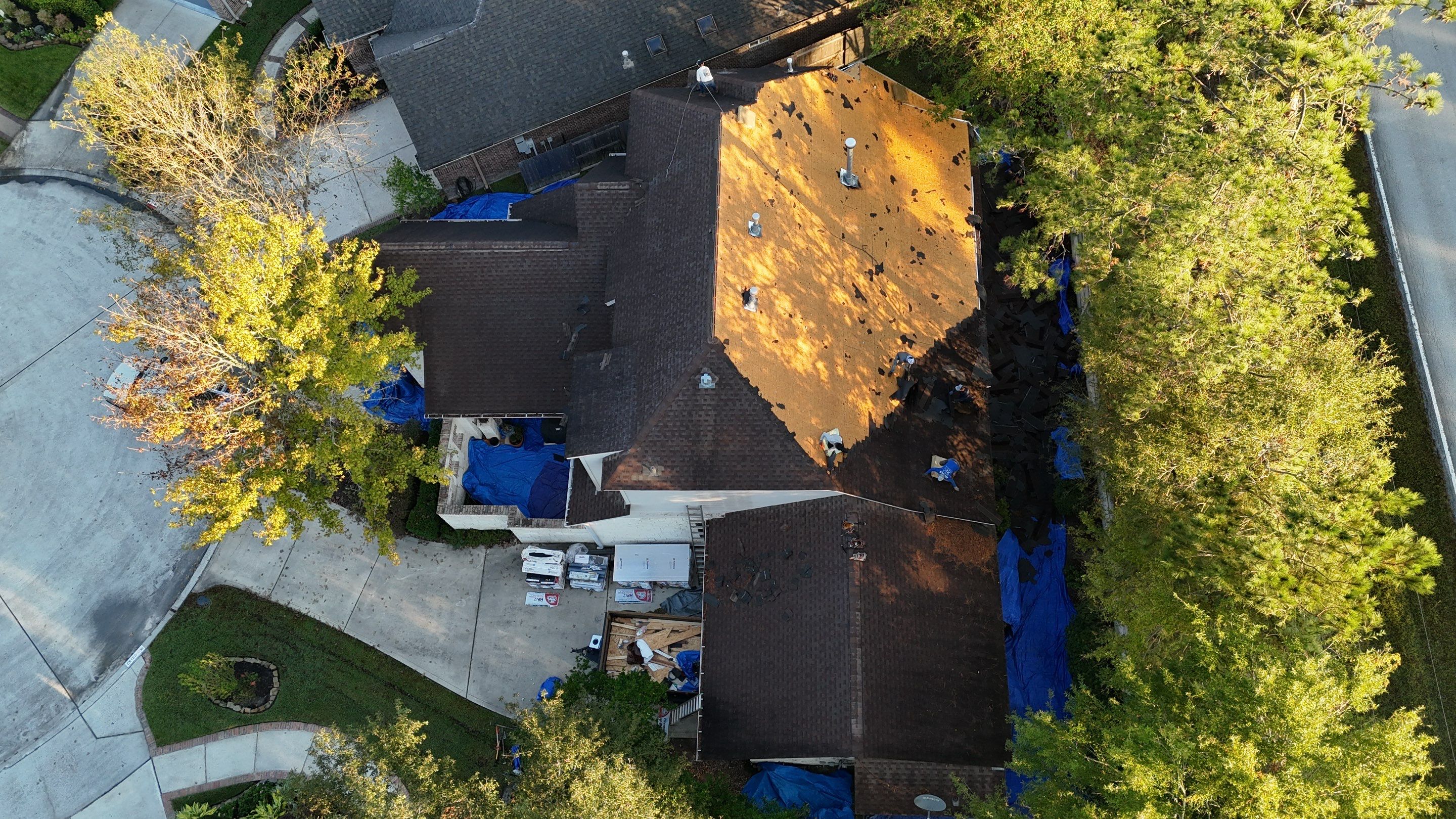 Kingwood Roof Installation using Atlas Pinnacle Pristine by Modern BYLT Roofing & Construction