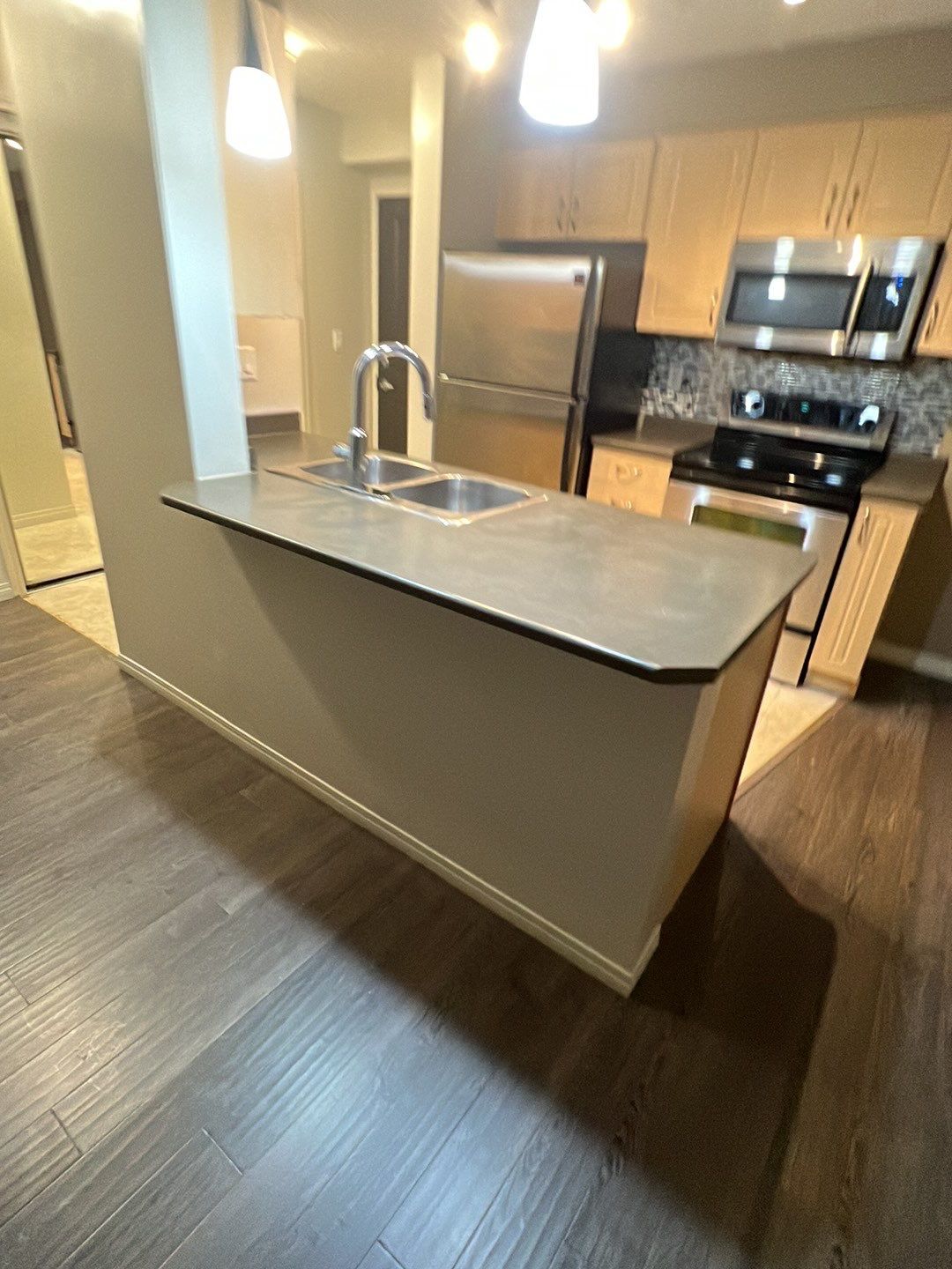 Moveout Clean - Very dirty by Tidyups Cleaning Service Inc