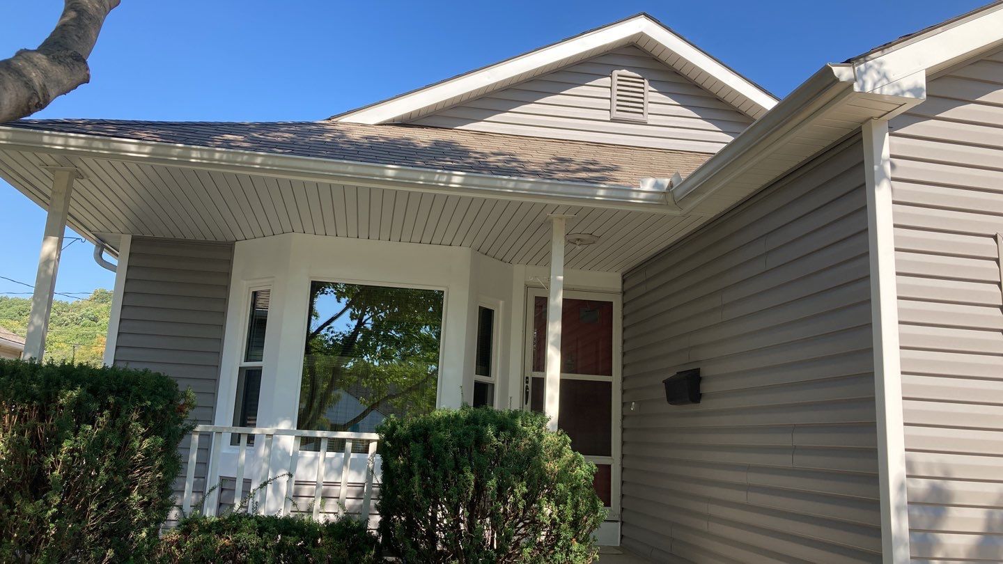 Siding Installation and new Heartland Elite windows by EEC  Windows, Siding & Roofing 