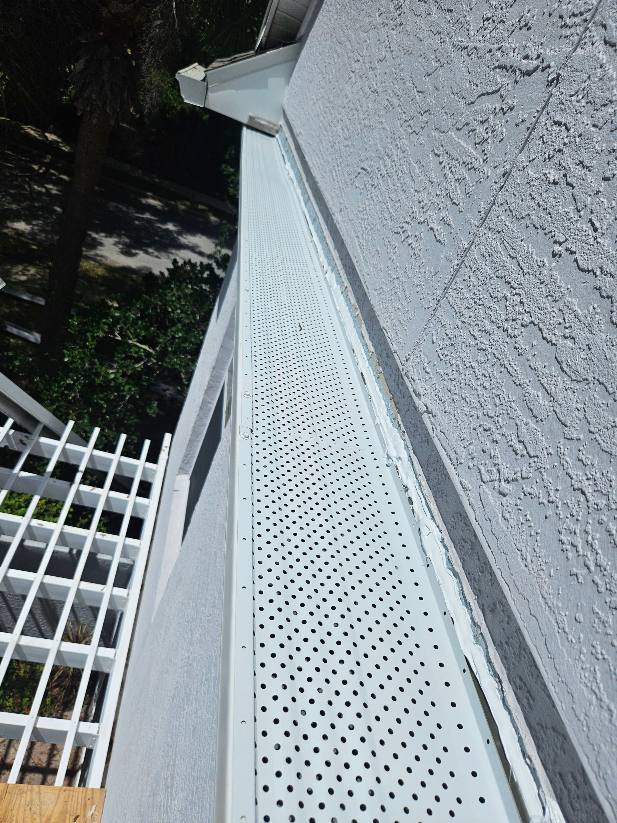 Gutter Cleaning Service in Fort Myers FL by Gutter Professors