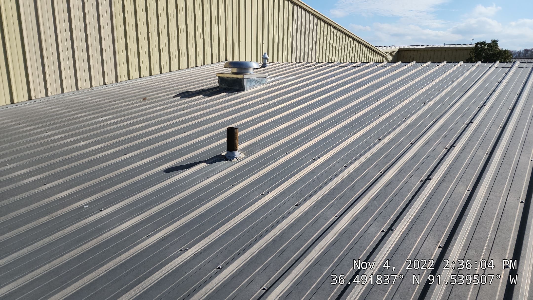 Mammoth Springs Gymnasium by Hostetler Roofing