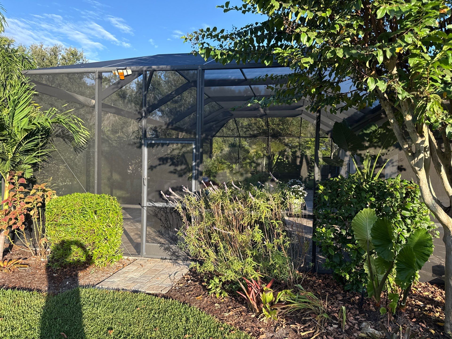 Pool Cage Cleaning | Rye Wilderness, Bradenton FL by Sunshine AquaWash